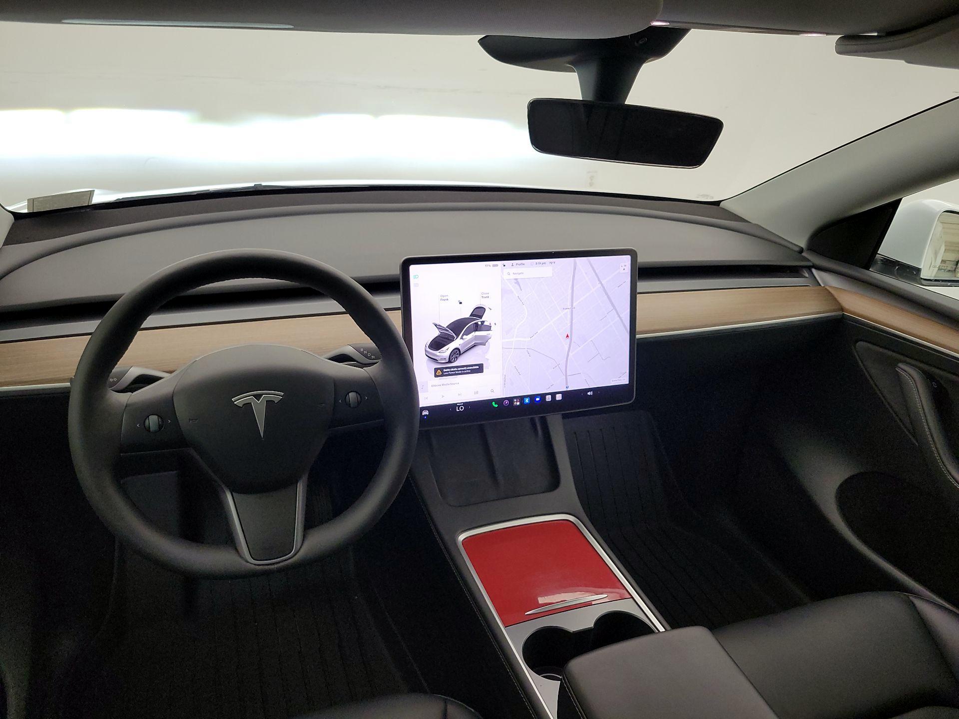 Thumbnail: 2024 Tesla Model Y - 9