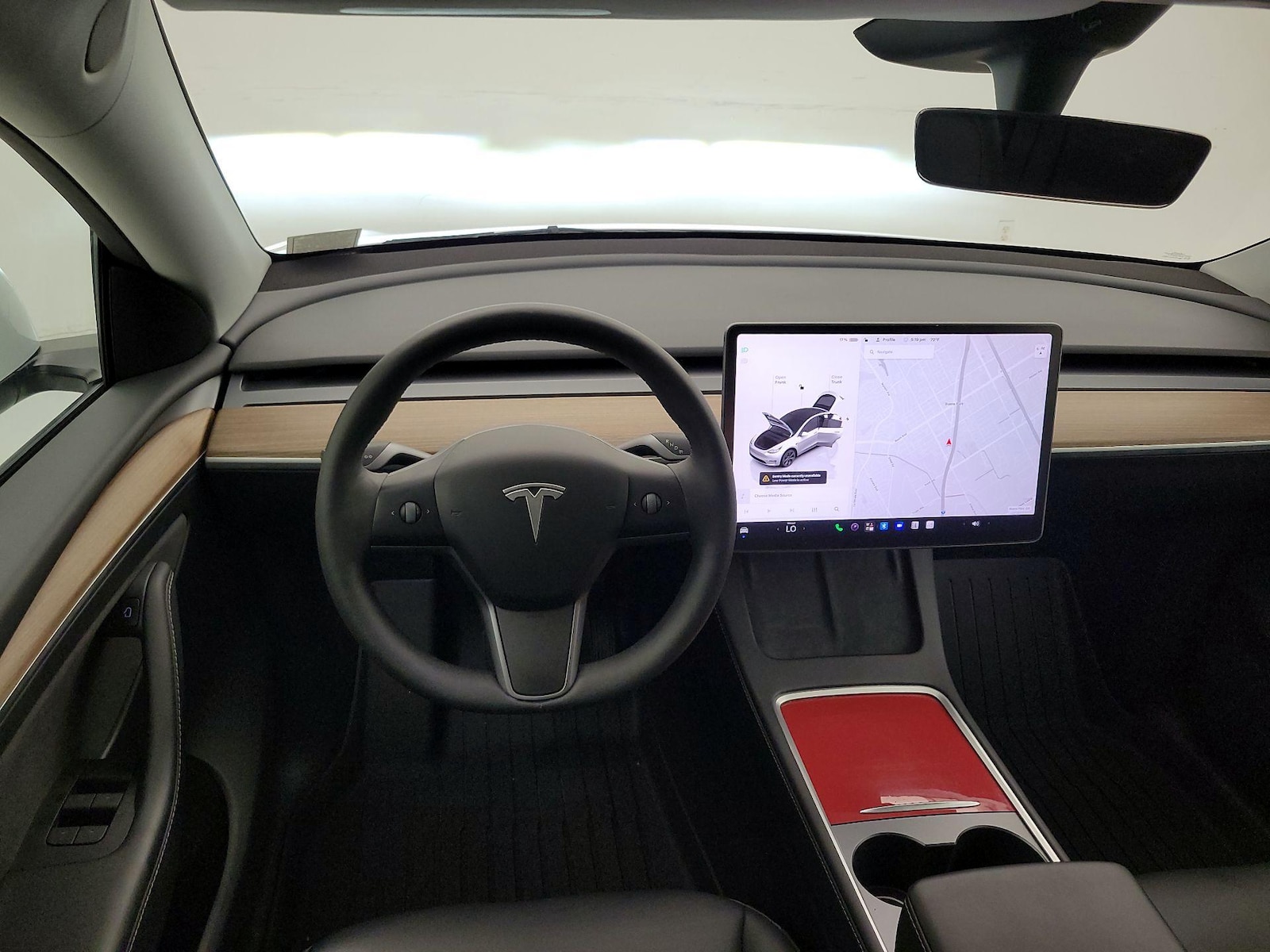 2024 Tesla Model Y Long Range - Photo 11