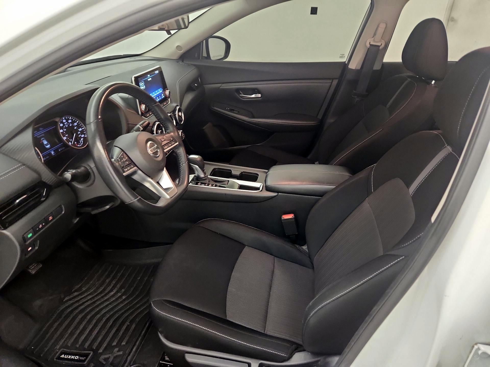 Thumbnail: 2021 Nissan Sentra - 11