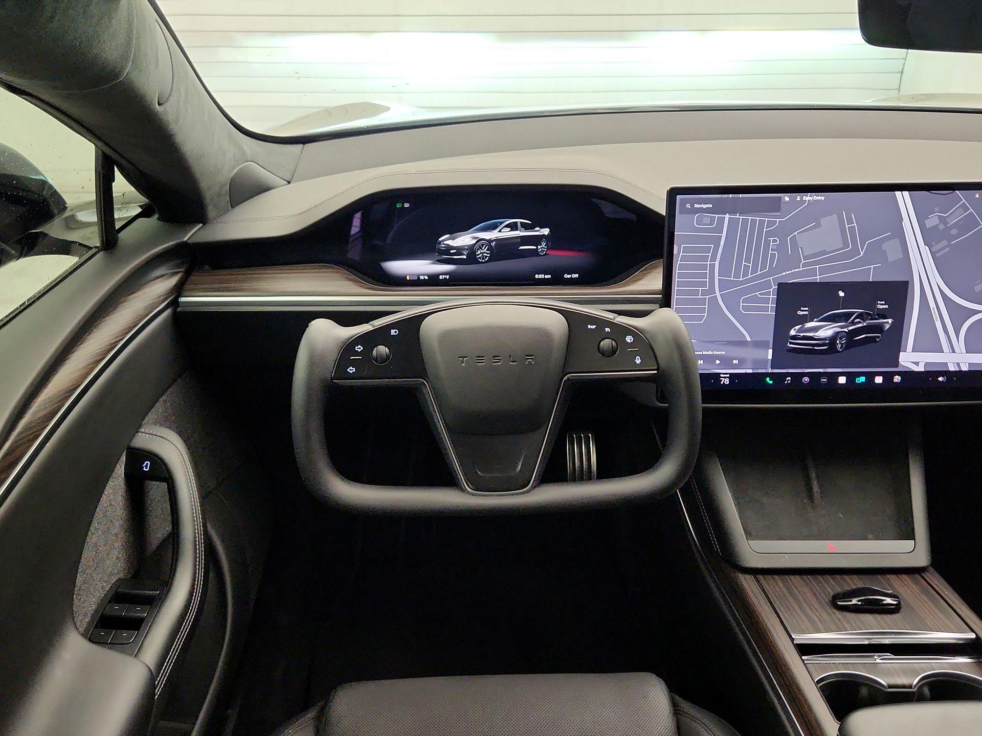 Thumbnail: 2022 Tesla Model S - 10