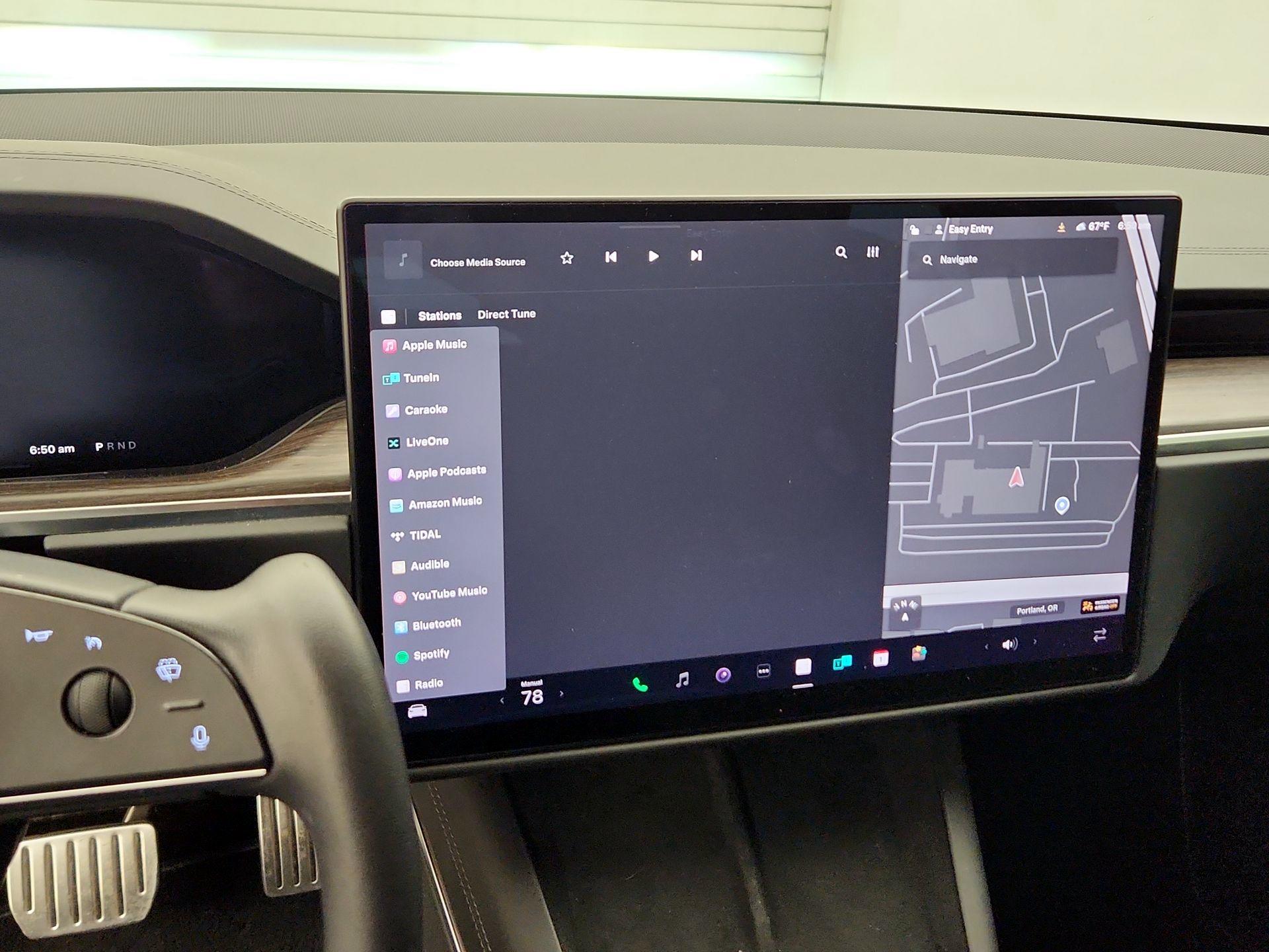 Thumbnail: 2022 Tesla Model S - 15