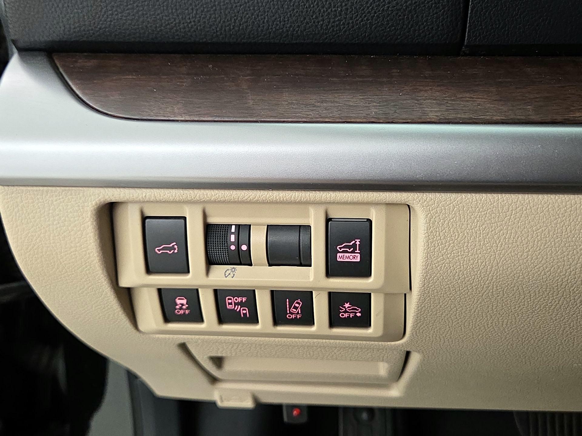 Thumbnail: 2018 Subaru Outback - 13
