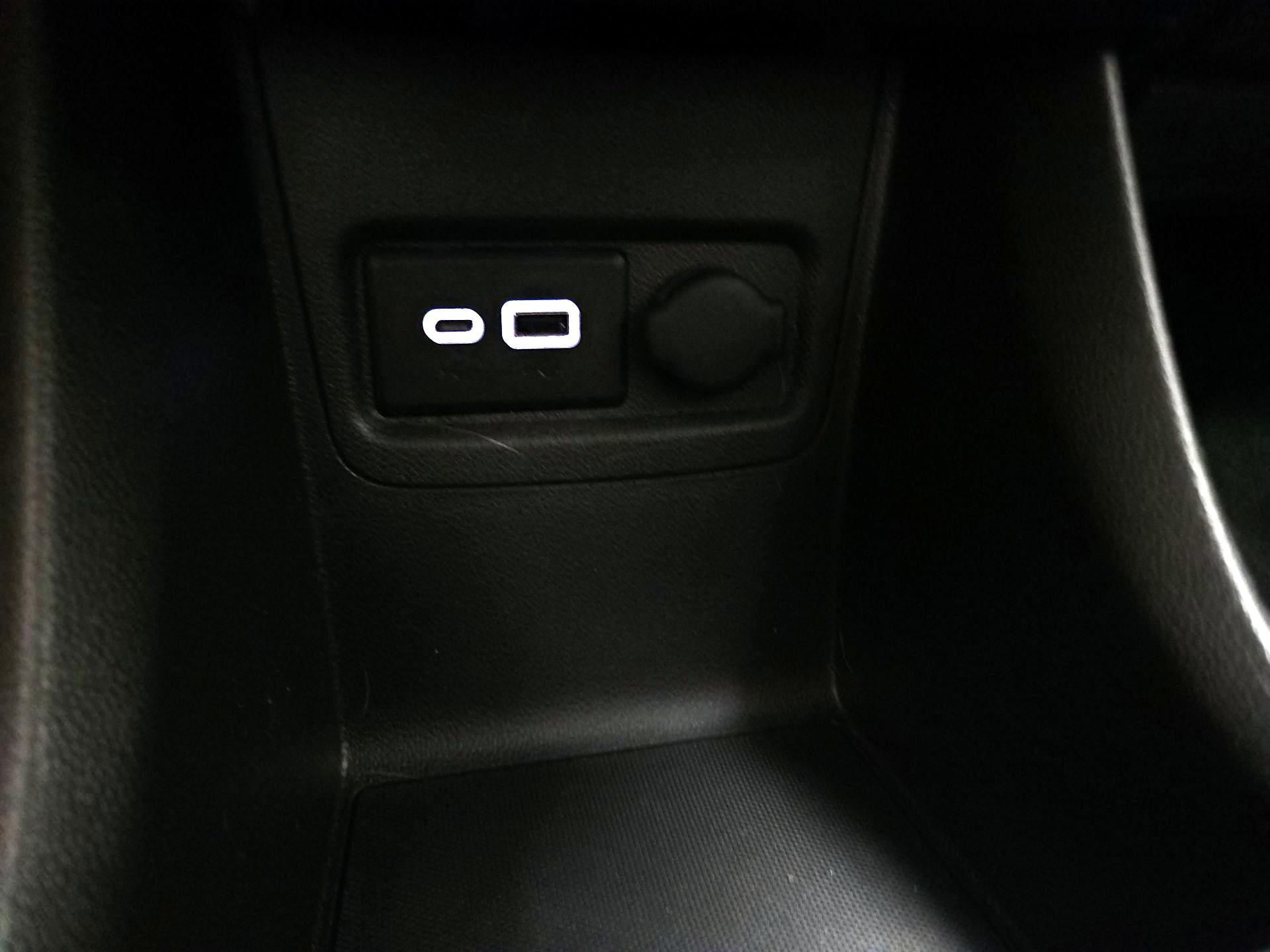 Thumbnail: 2019 Chevrolet Spark - 18