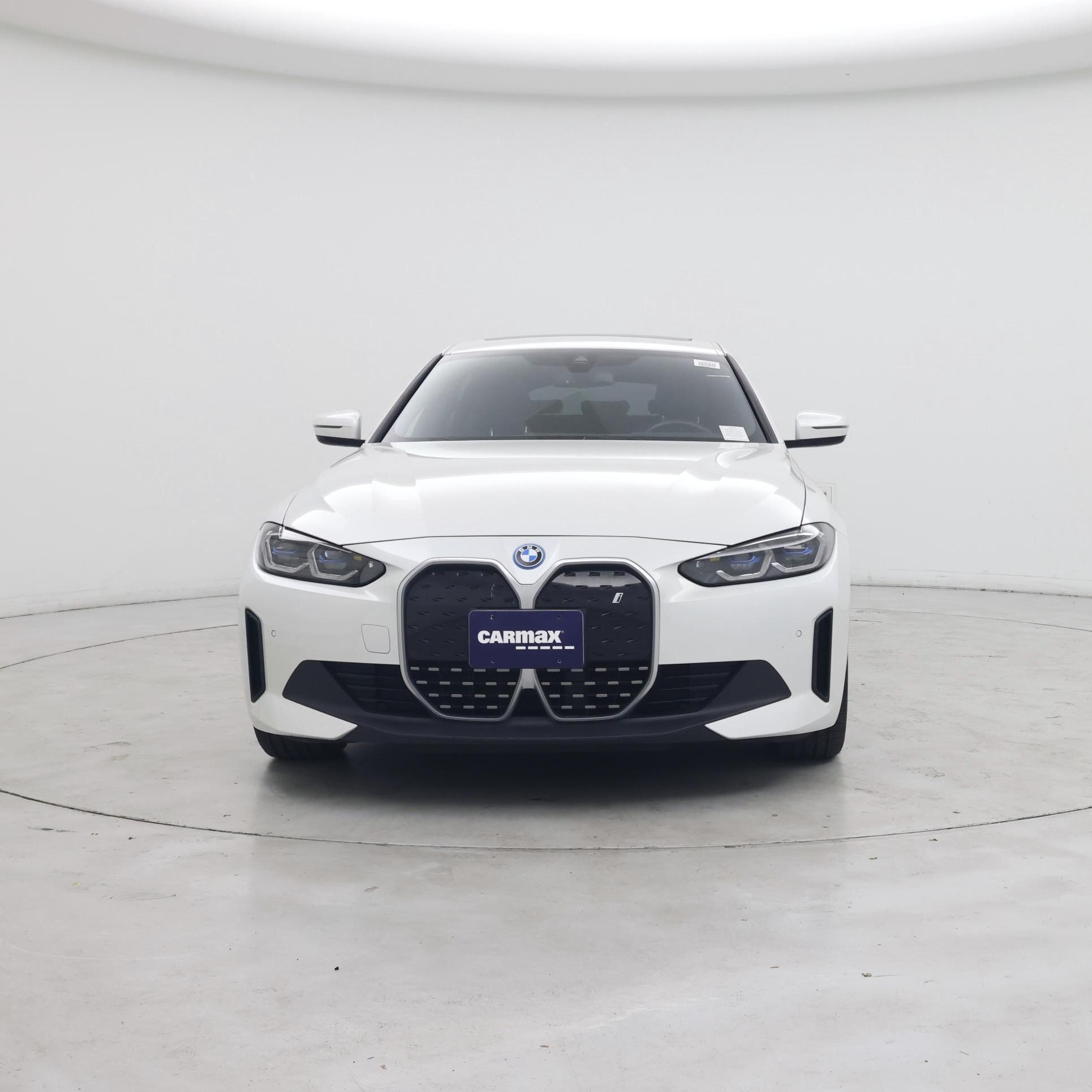 Thumbnail: 2023 BMW i4 - 5