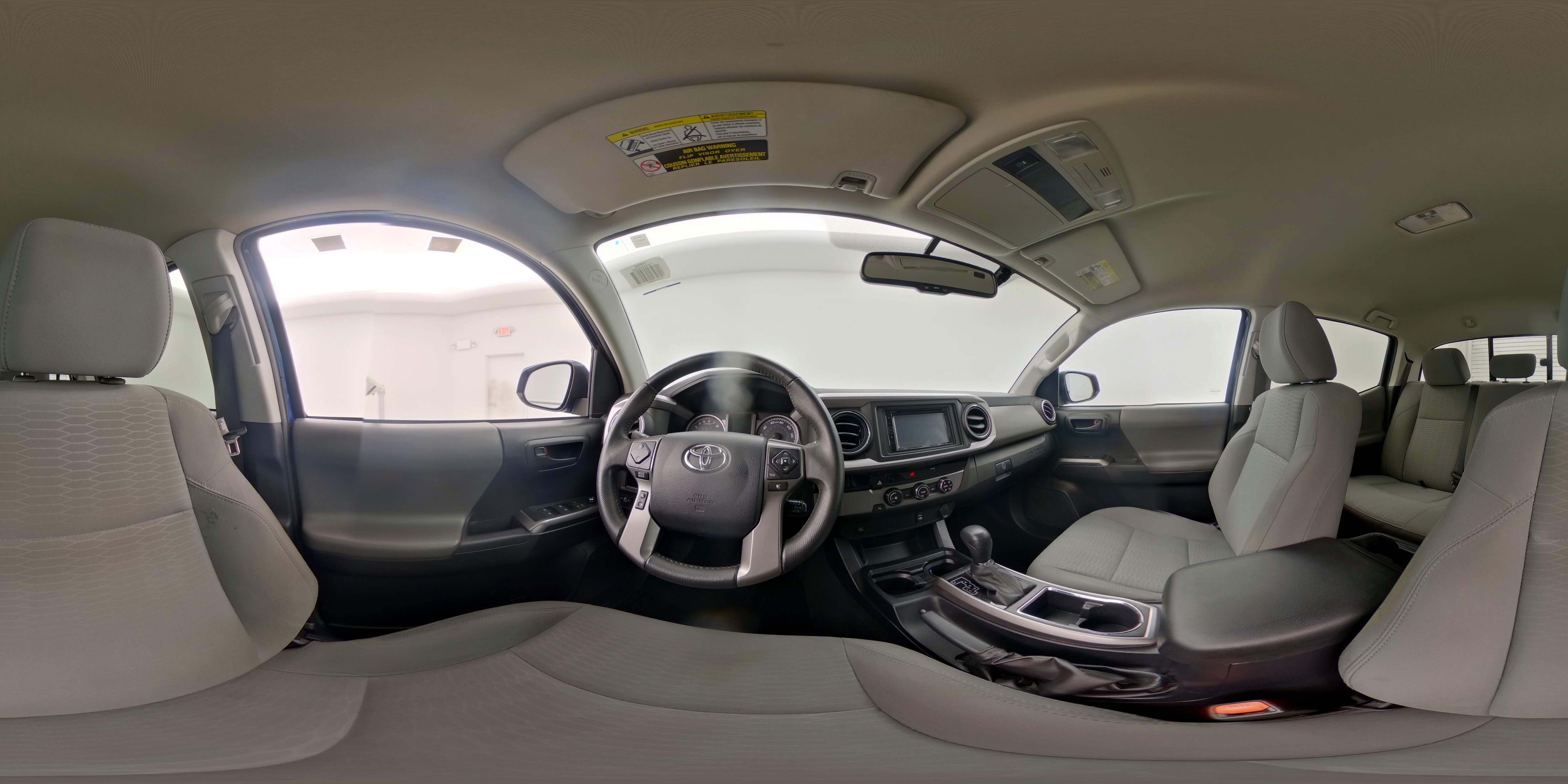 2017 Toyota Tacoma SR5 - Photo 27