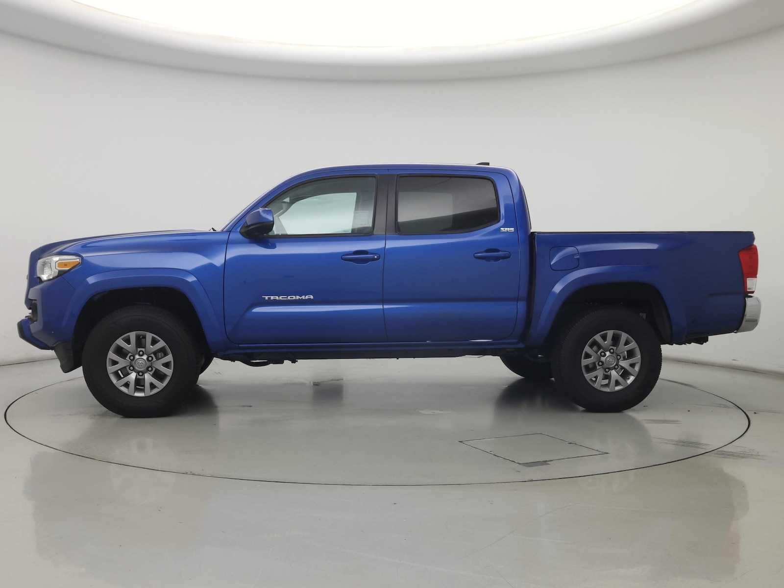 2017 Toyota Tacoma SR5 - Photo 4