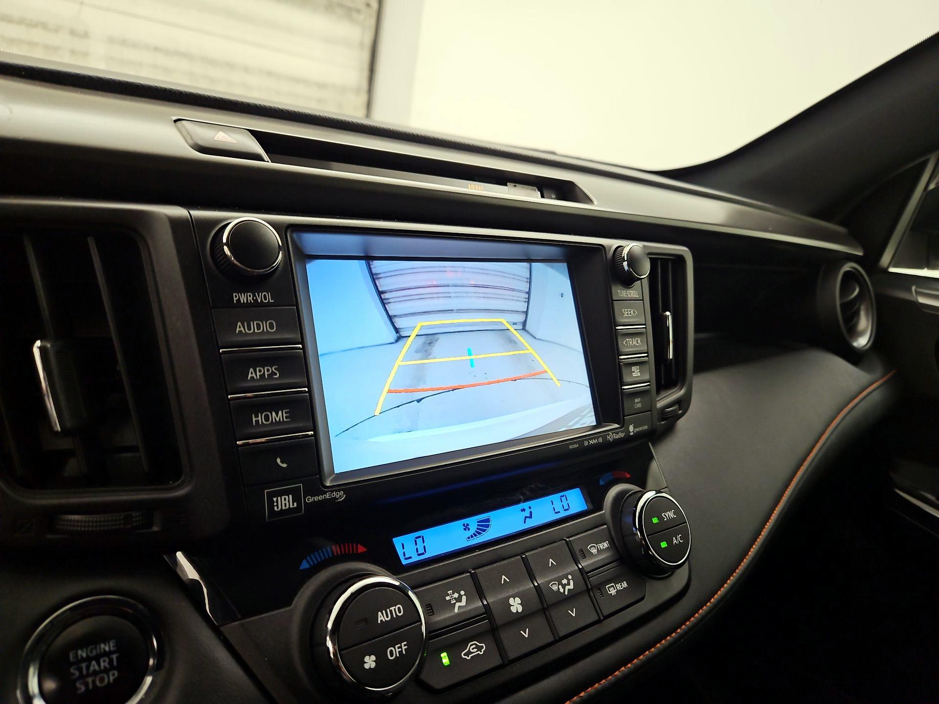 Thumbnail: 2016 Toyota RAV4 - 14