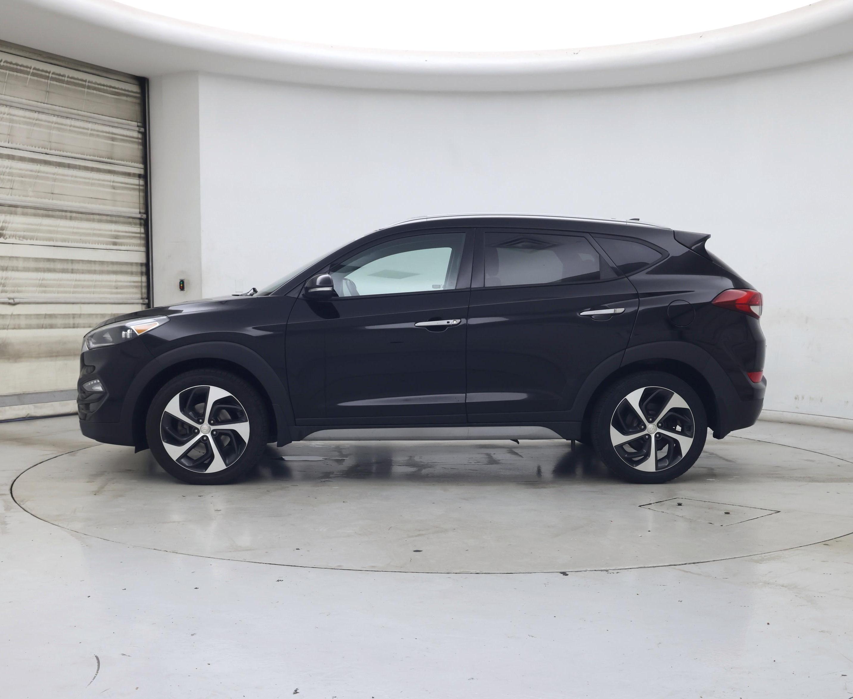 Thumbnail: 2018 Hyundai Tucson - 3