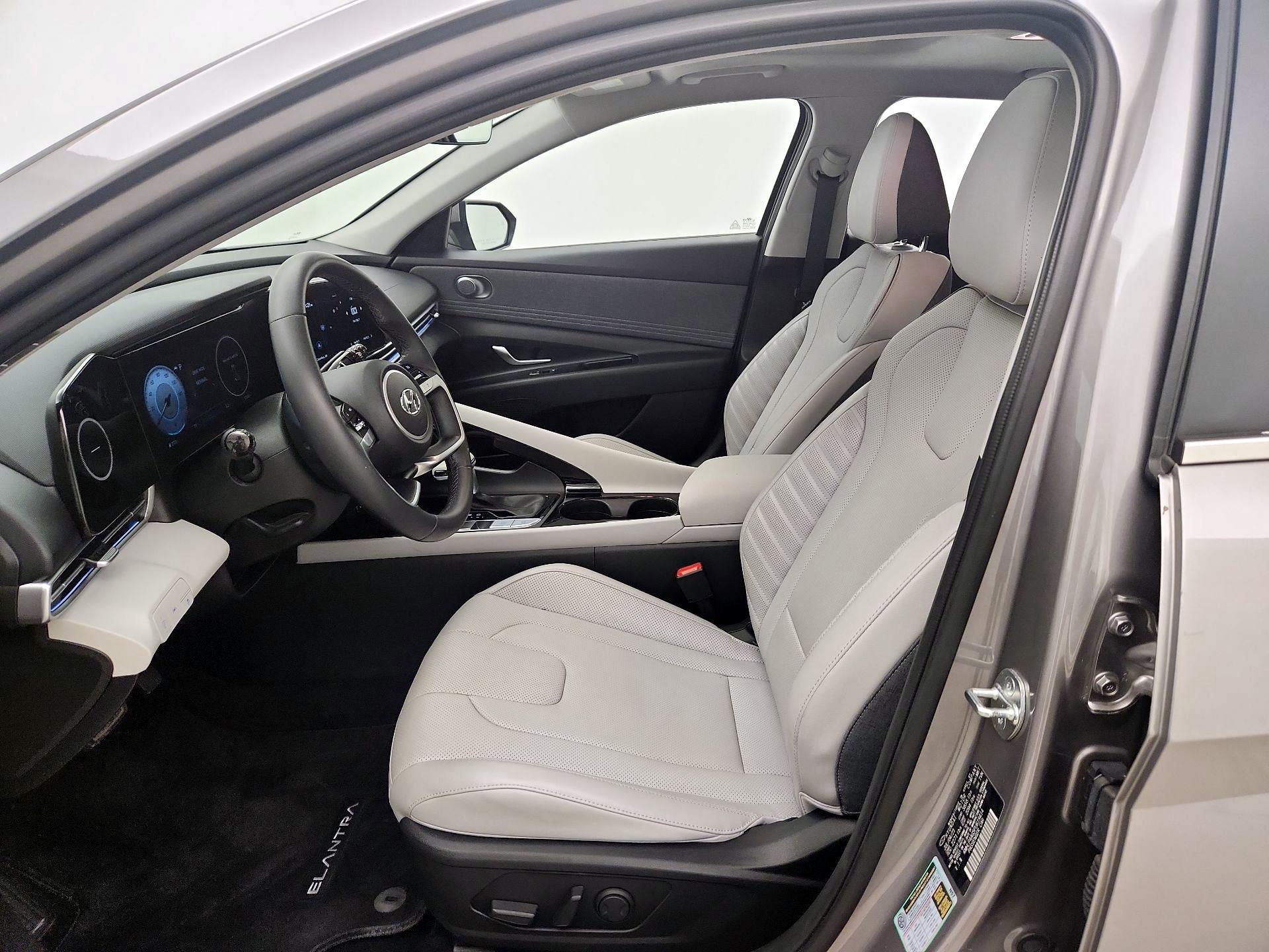 Thumbnail: 2023 Hyundai Elantra - 11