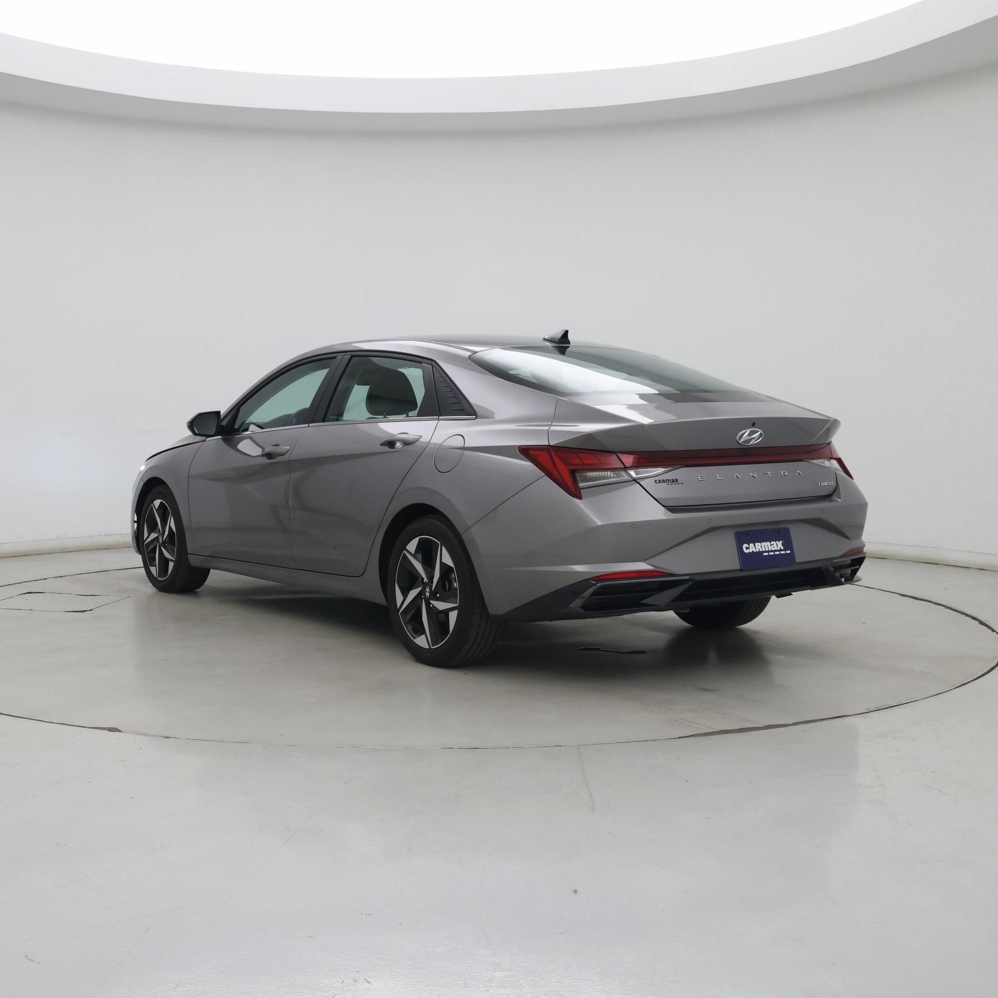 Thumbnail: 2023 Hyundai Elantra - 2
