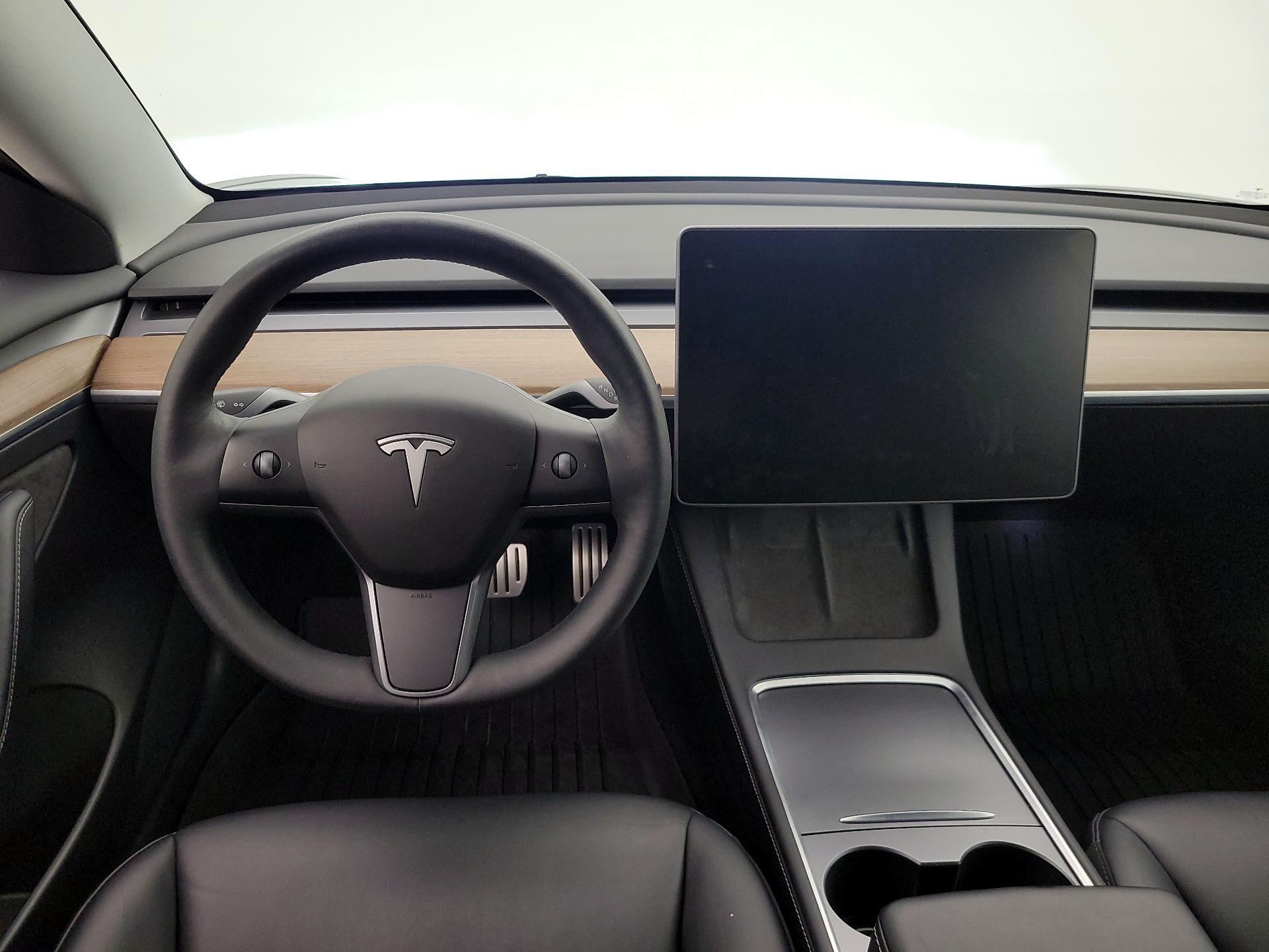 Thumbnail: 2022 Tesla Model 3 - 10