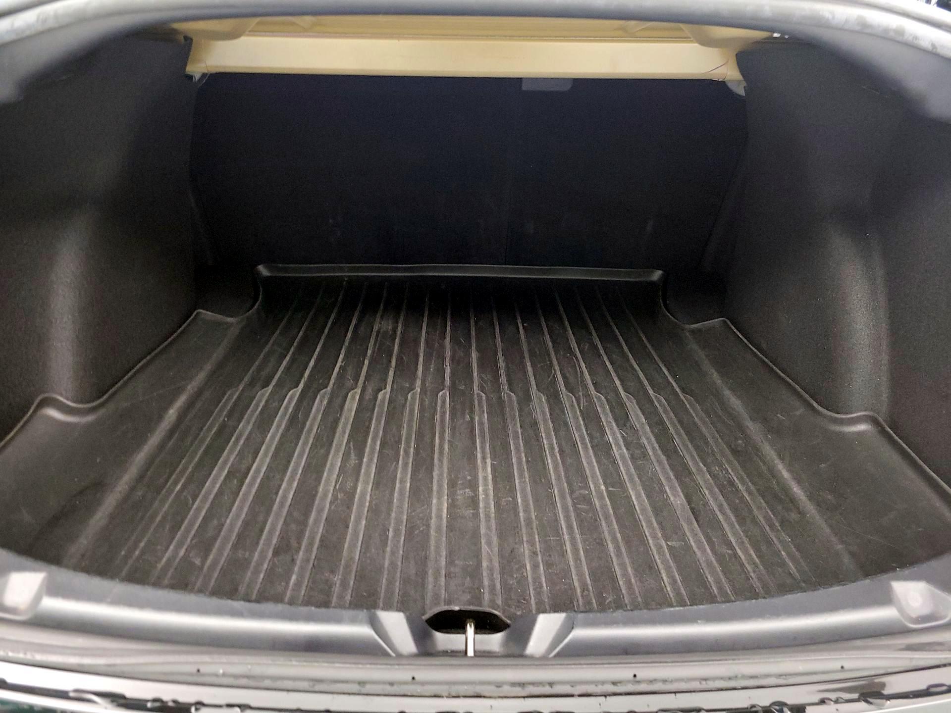 Thumbnail: 2022 Tesla Model 3 - 20