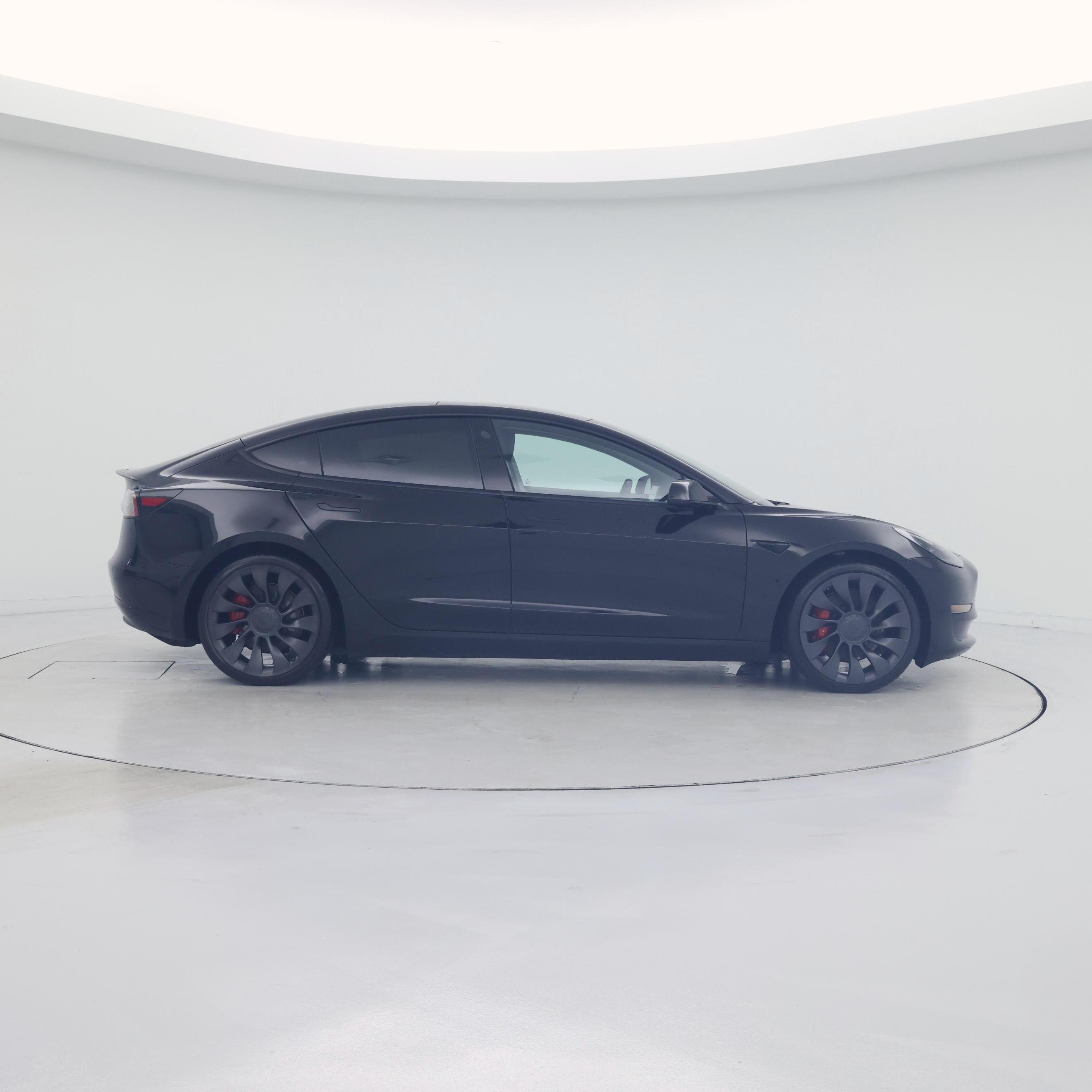 Thumbnail: 2022 Tesla Model 3 - 7