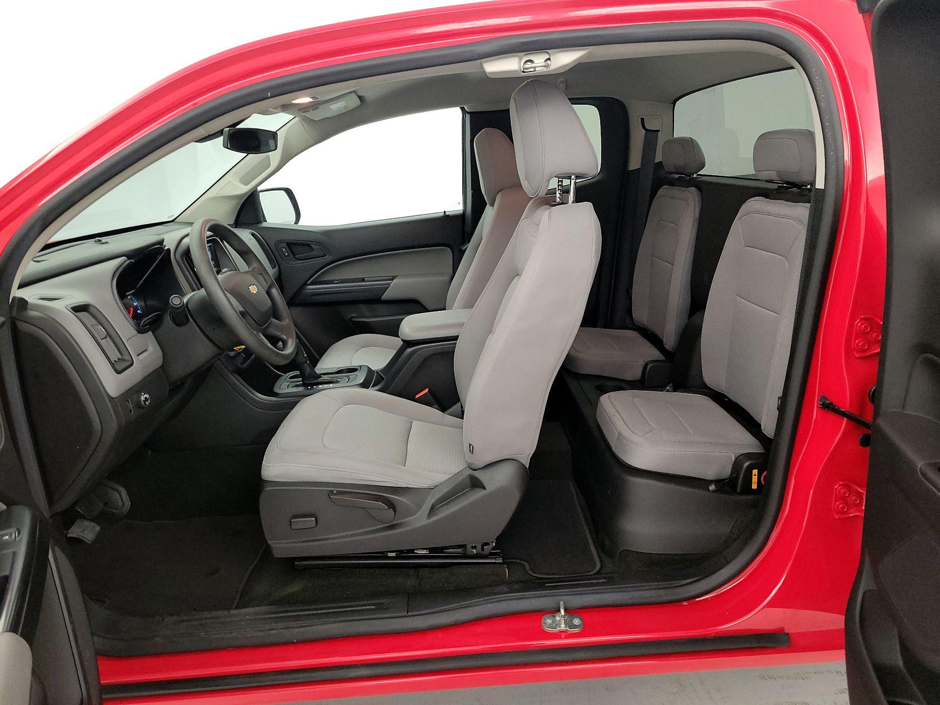Thumbnail: 2016 Chevrolet Colorado - 19
