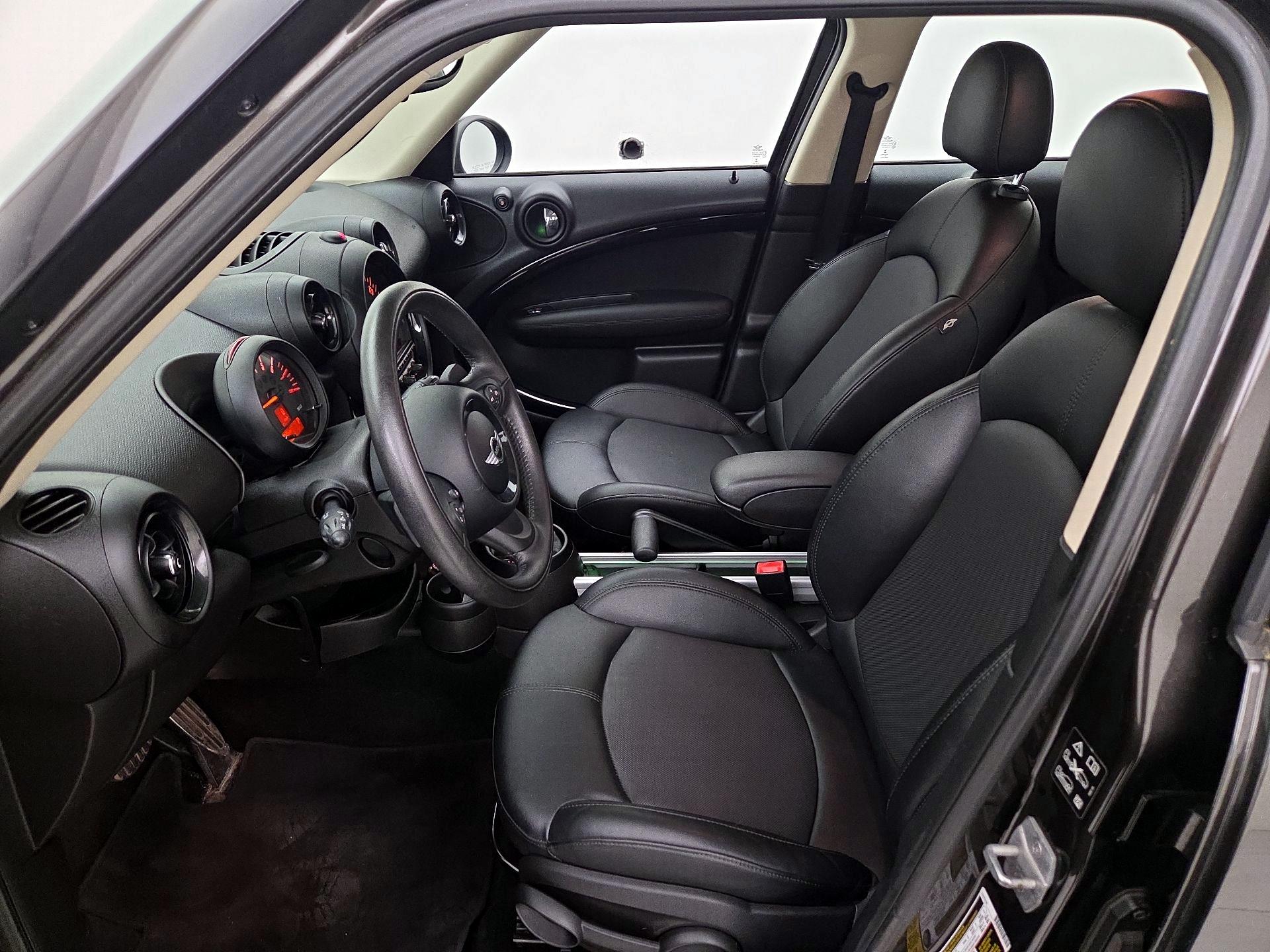 Thumbnail: 2016 MINI Cooper Countryman - 11