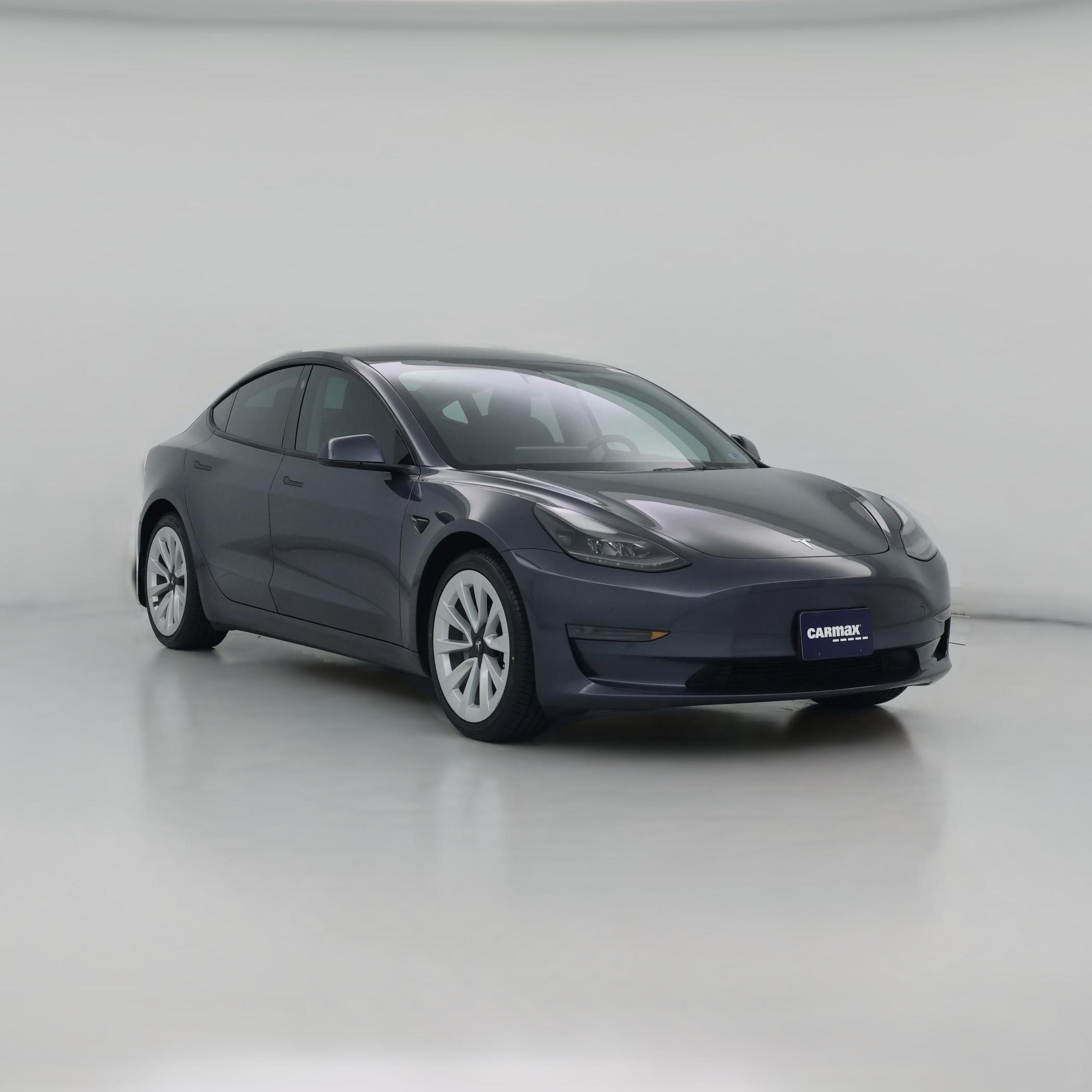 Thumbnail: 2023 Tesla Model 3 - 1