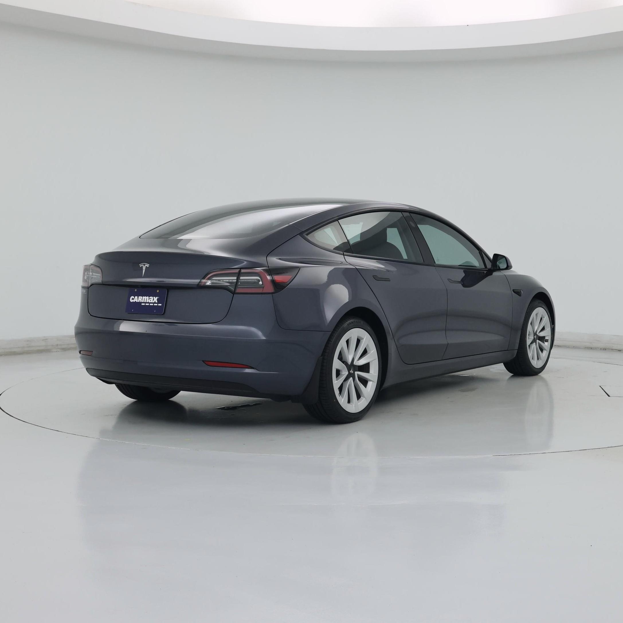 Thumbnail: 2023 Tesla Model 3 - 8