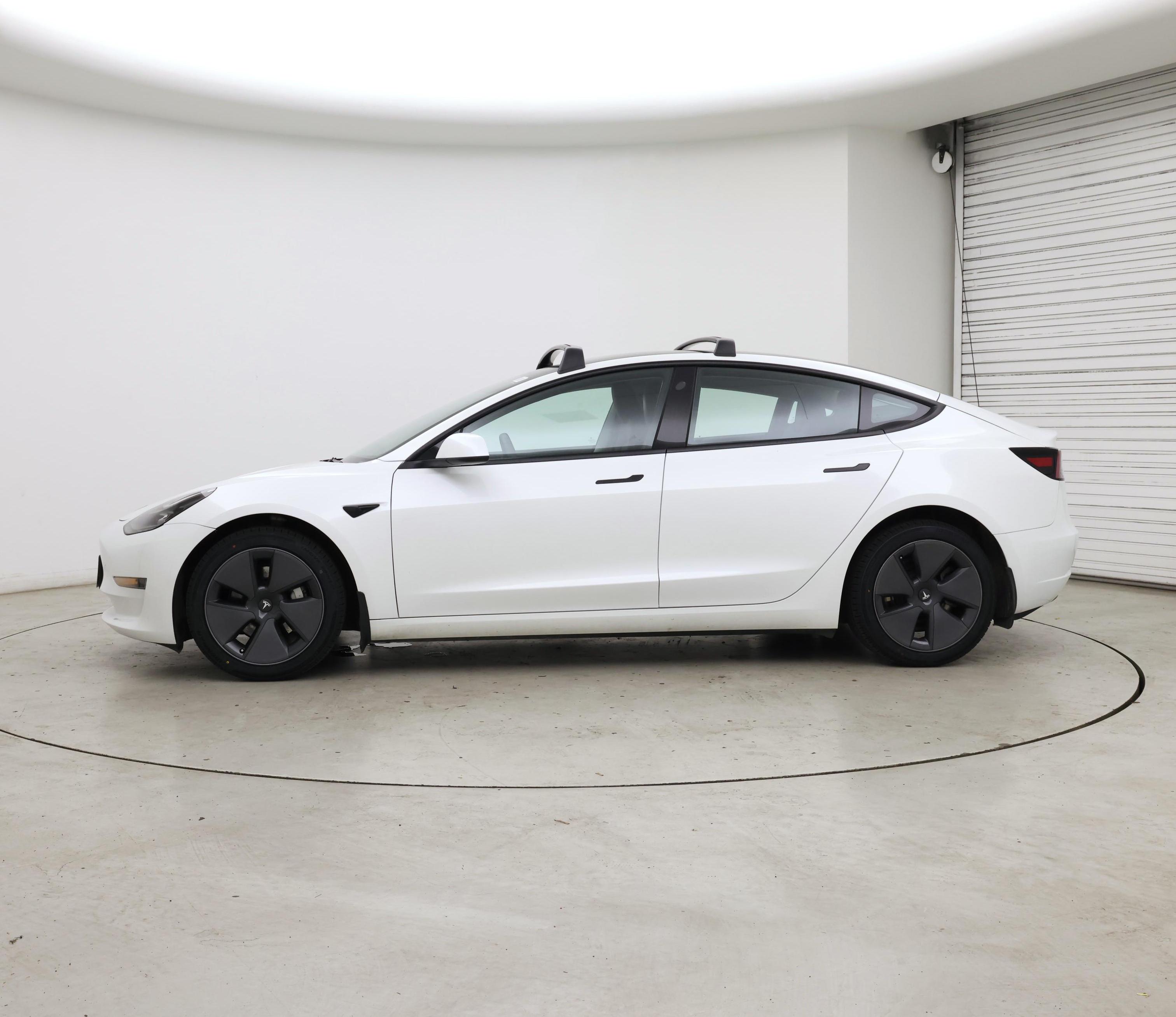 Thumbnail: 2023 Tesla Model 3 - 3
