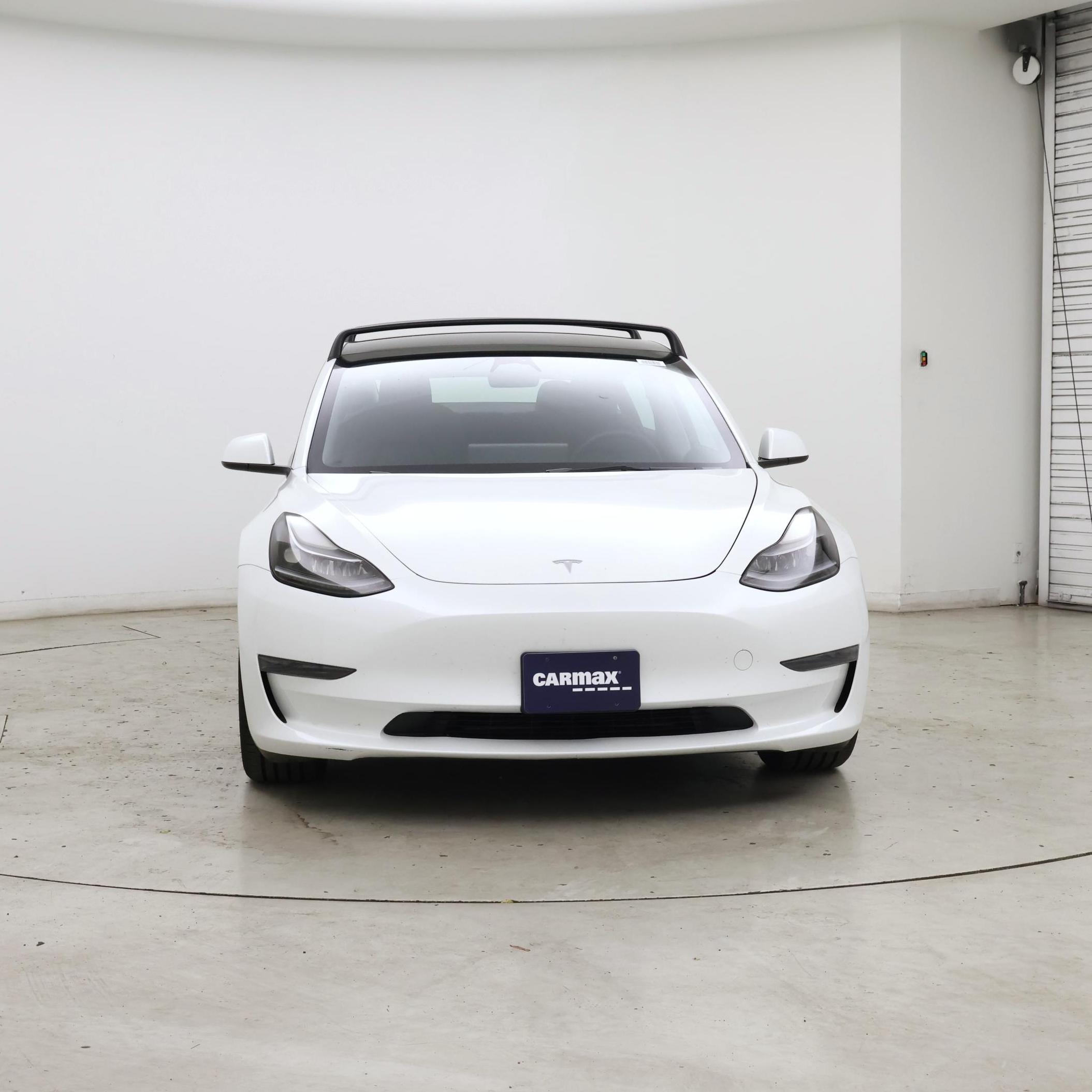 Thumbnail: 2023 Tesla Model 3 - 5