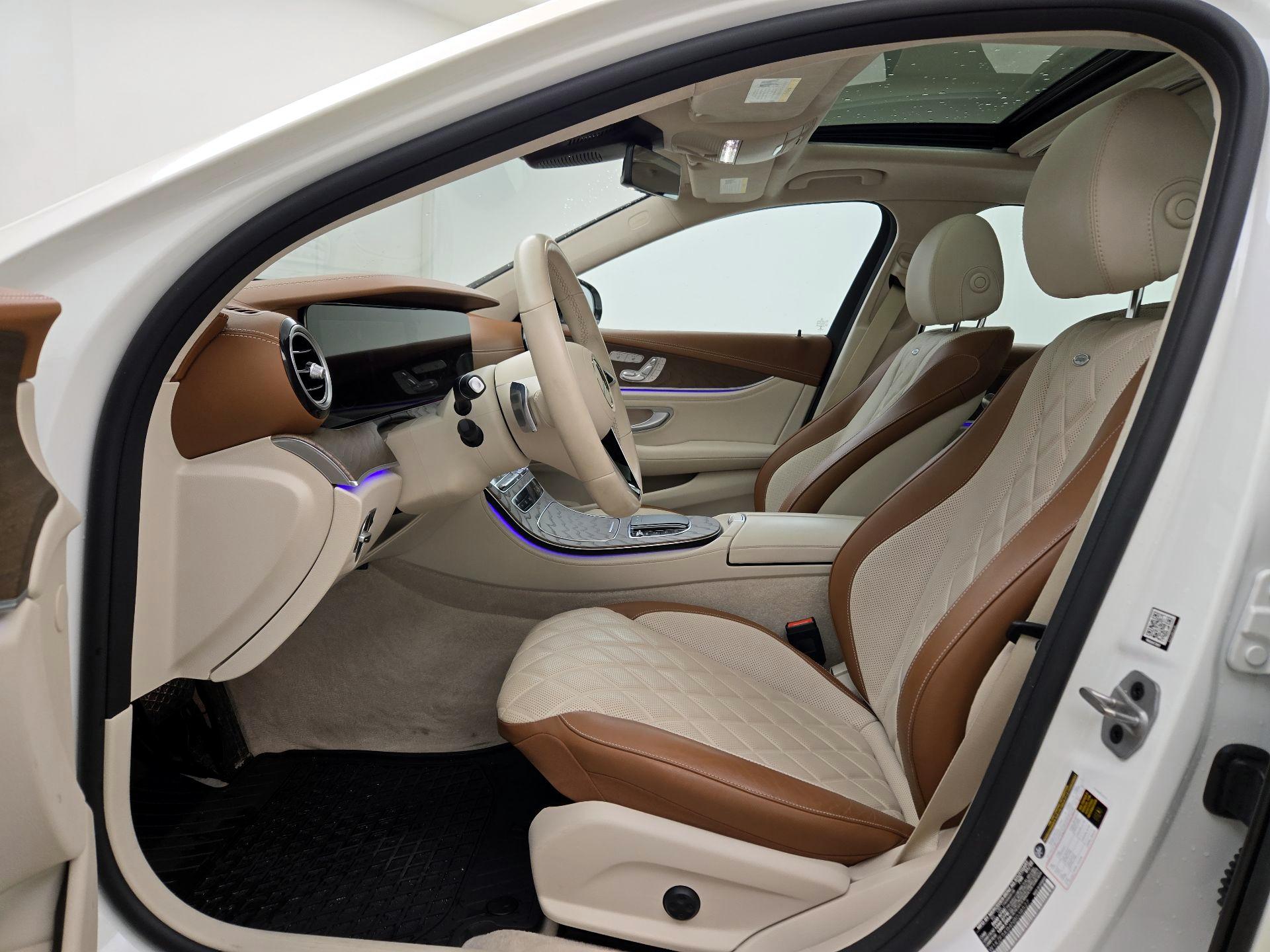 Thumbnail: 2022 Mercedes-Benz E-Class - 11