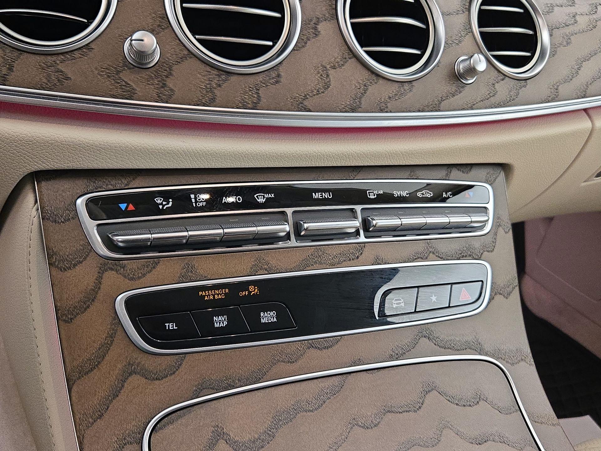 Thumbnail: 2022 Mercedes-Benz E-Class - 17