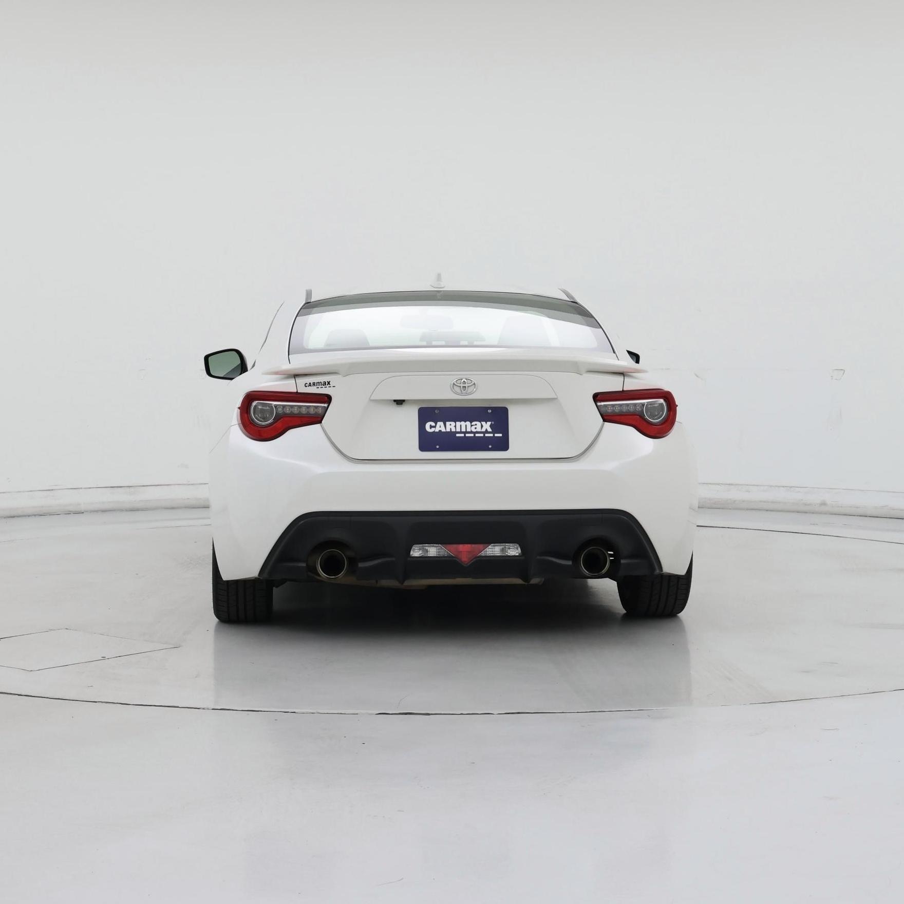 Thumbnail: 2017 Toyota 86 - 6