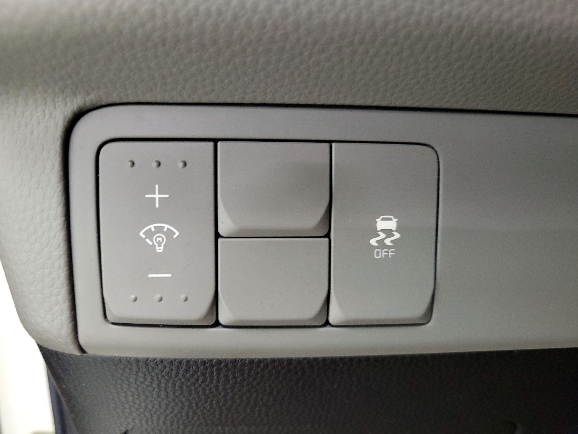 Thumbnail: 2016 Kia Soul - 13