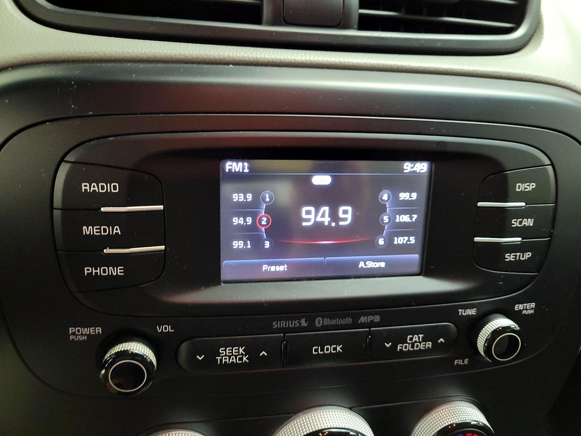 Thumbnail: 2016 Kia Soul - 15