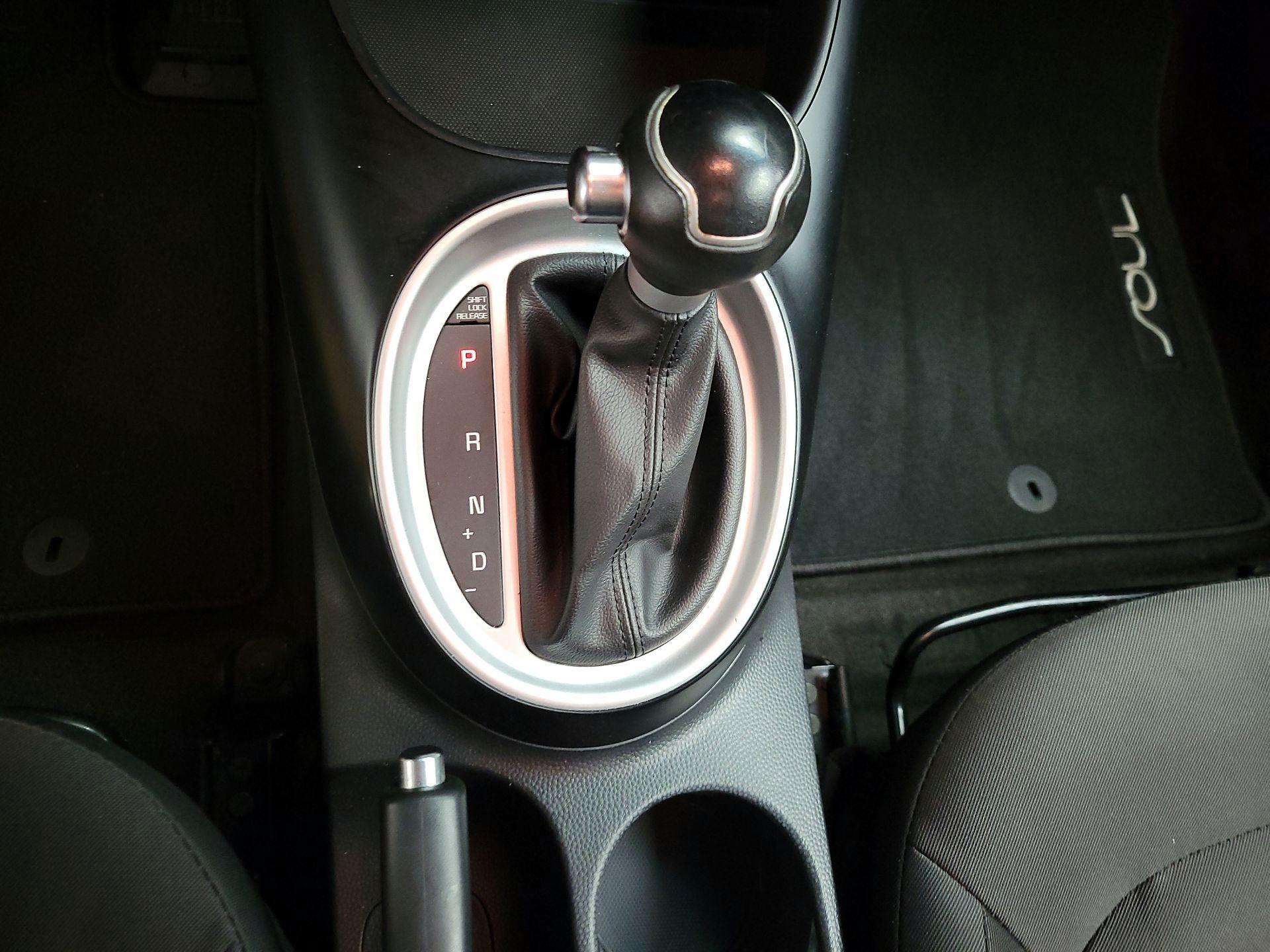 Thumbnail: 2016 Kia Soul - 17