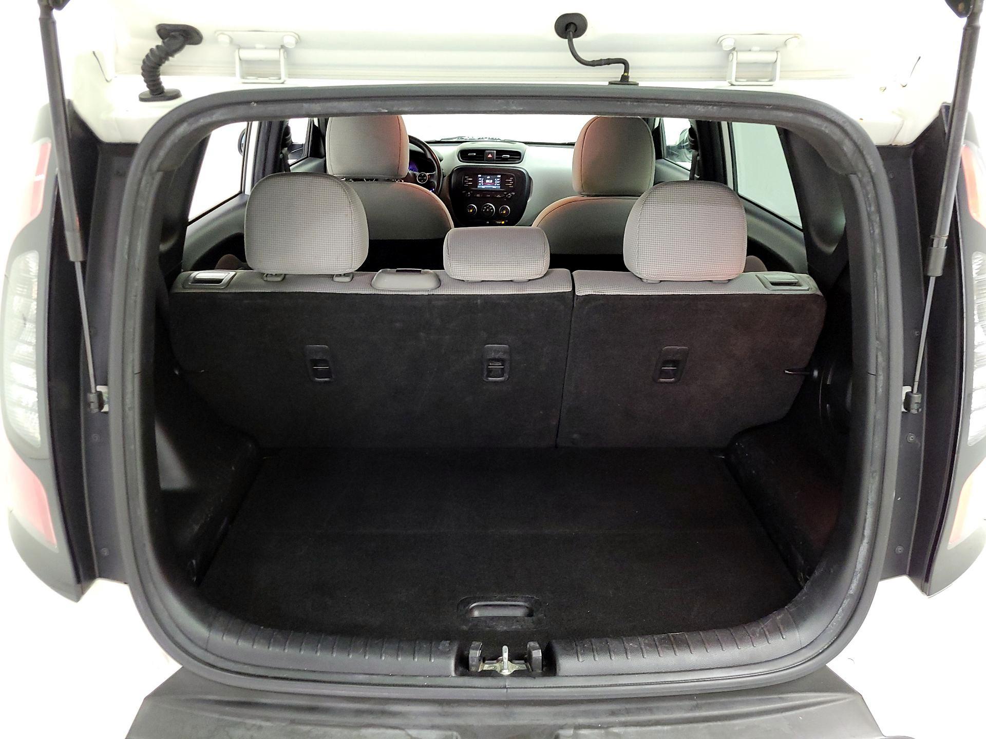 Thumbnail: 2016 Kia Soul - 20
