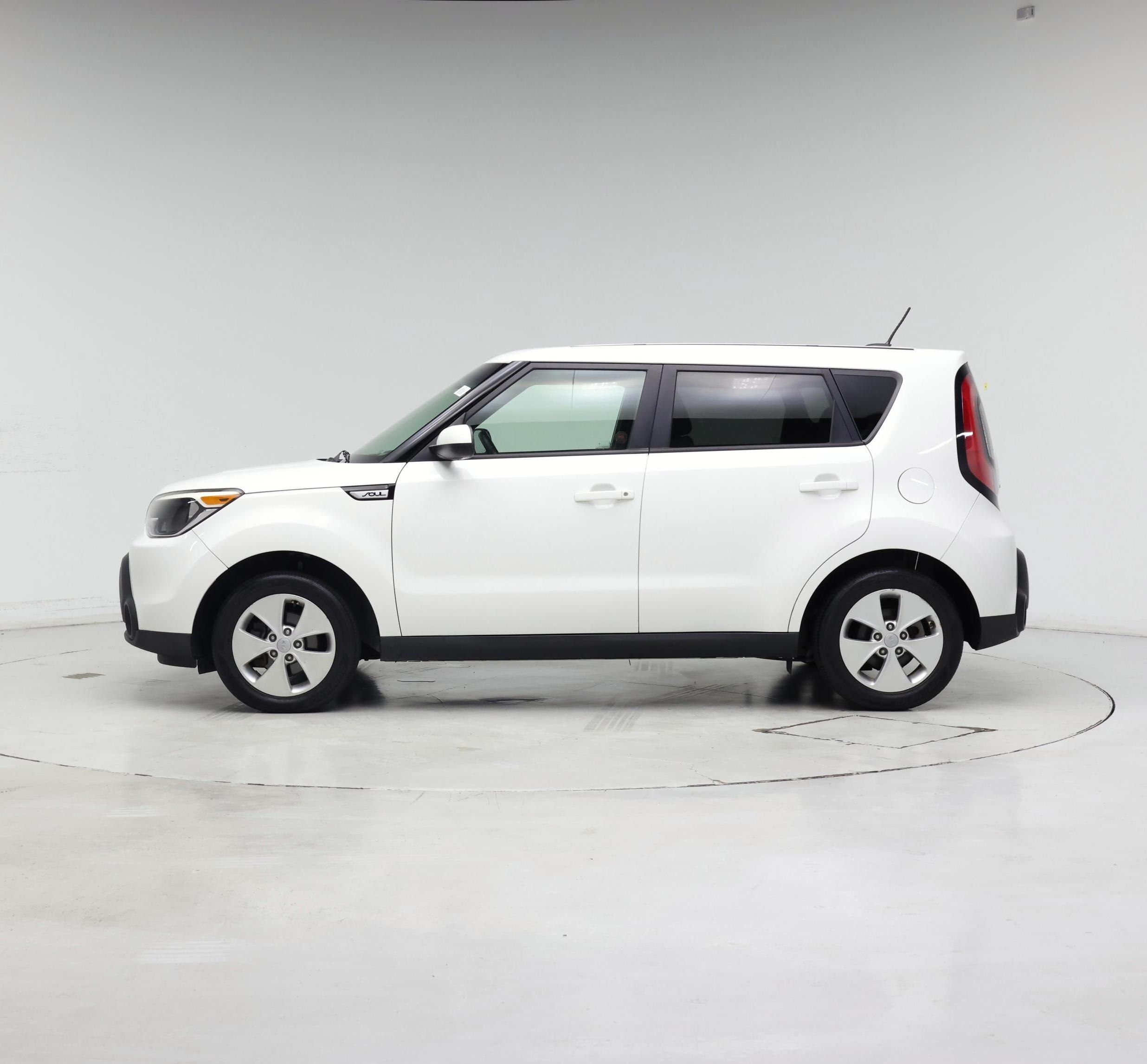 Thumbnail: 2016 Kia Soul - 3