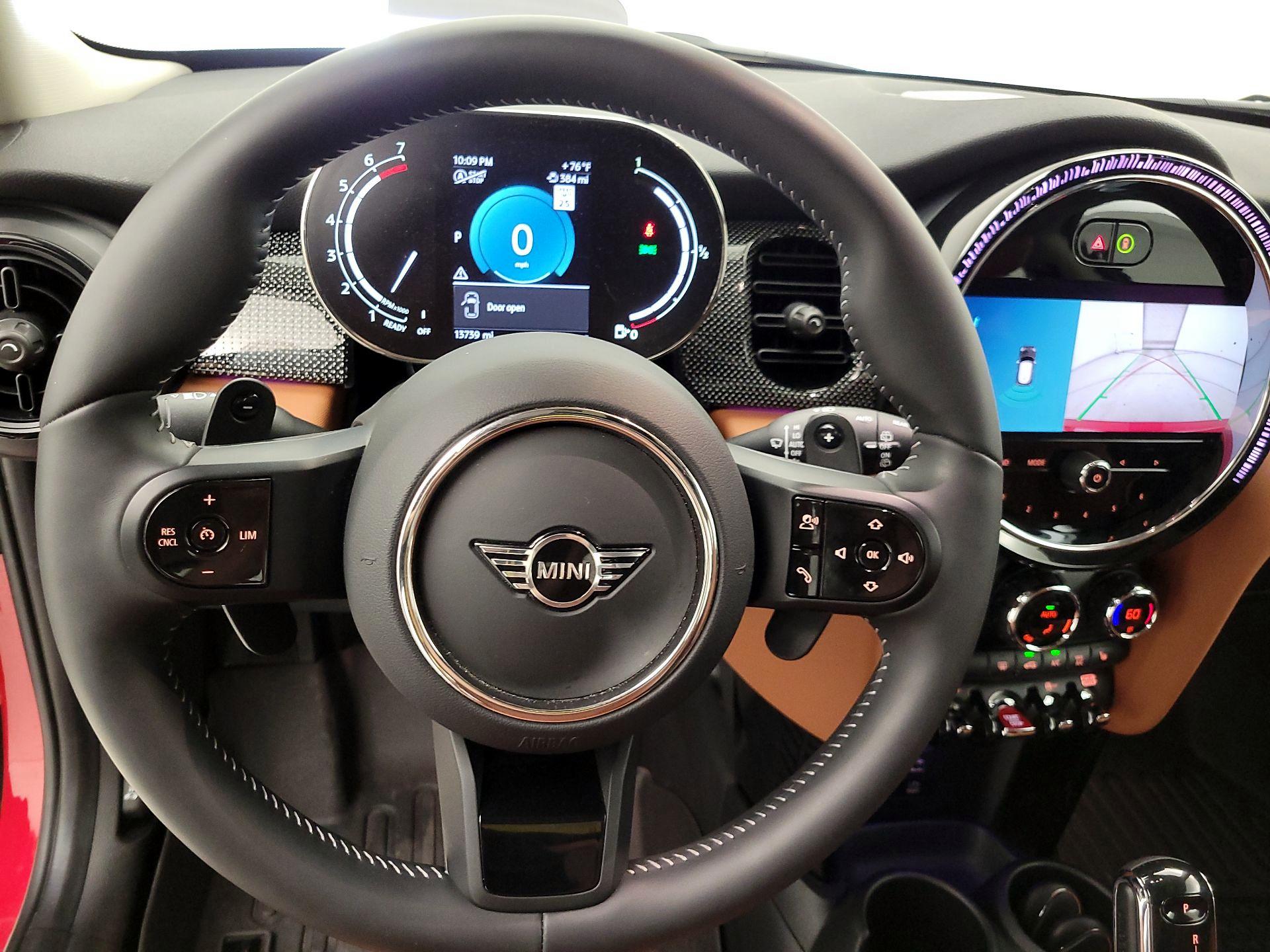 Thumbnail: 2024 MINI Cooper Hardtop - 10