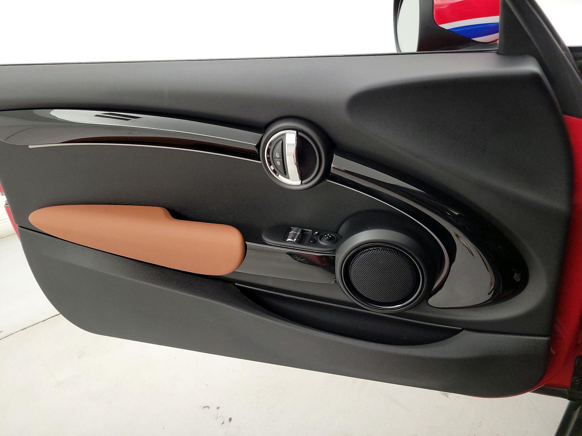 Thumbnail: 2024 MINI Cooper Hardtop - 12
