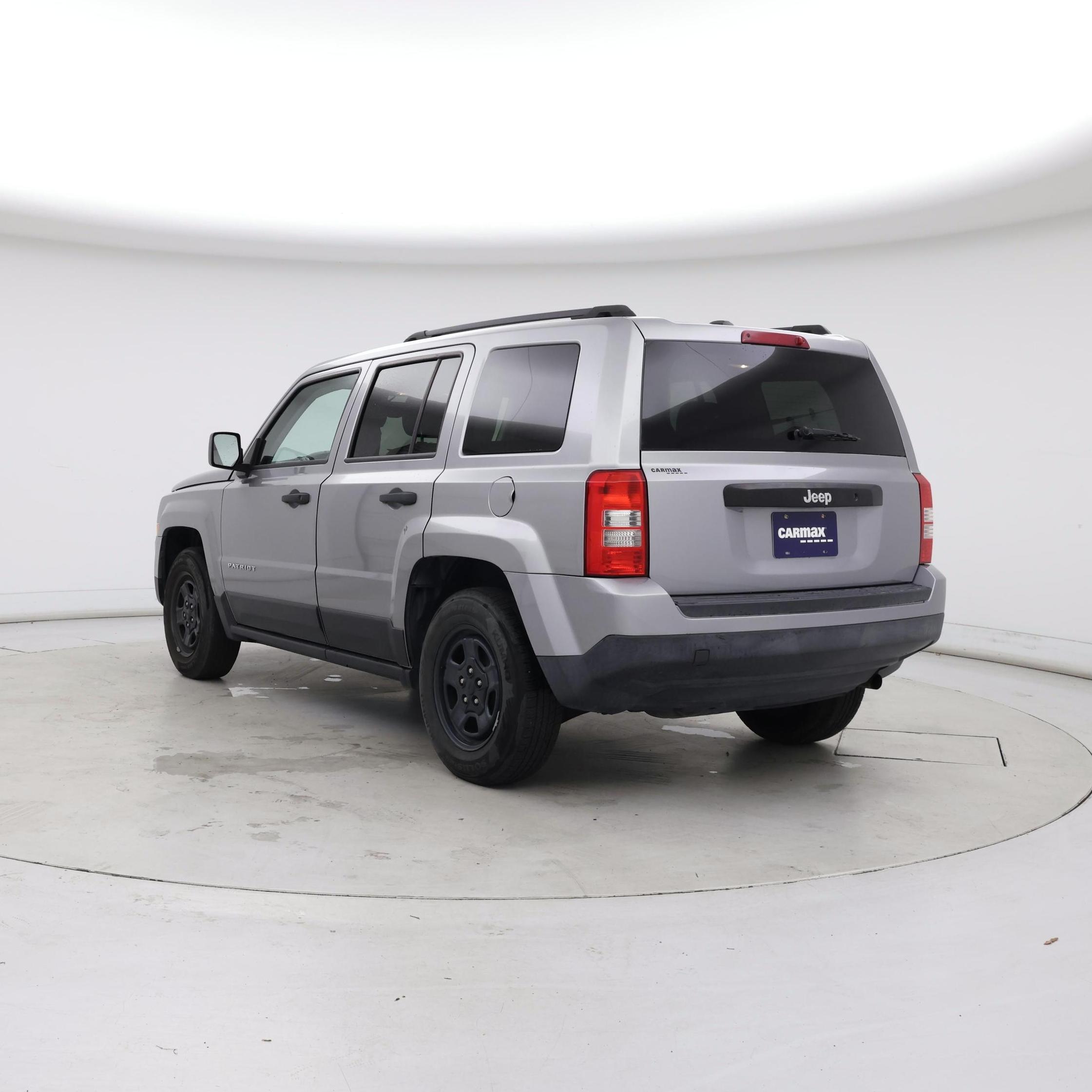 Thumbnail: 2017 Jeep Patriot - 2