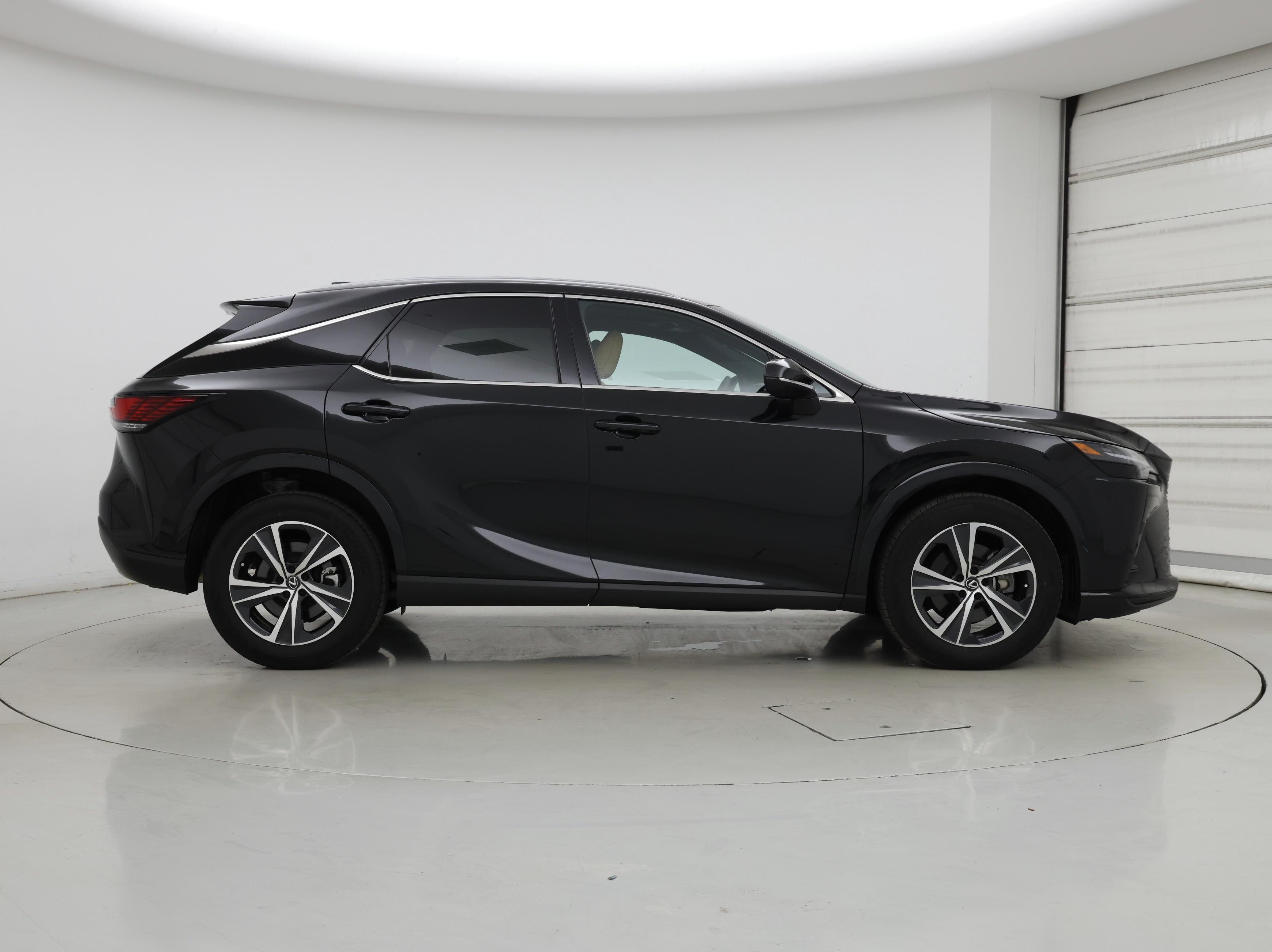 Thumbnail: 2024 Lexus RX - 7