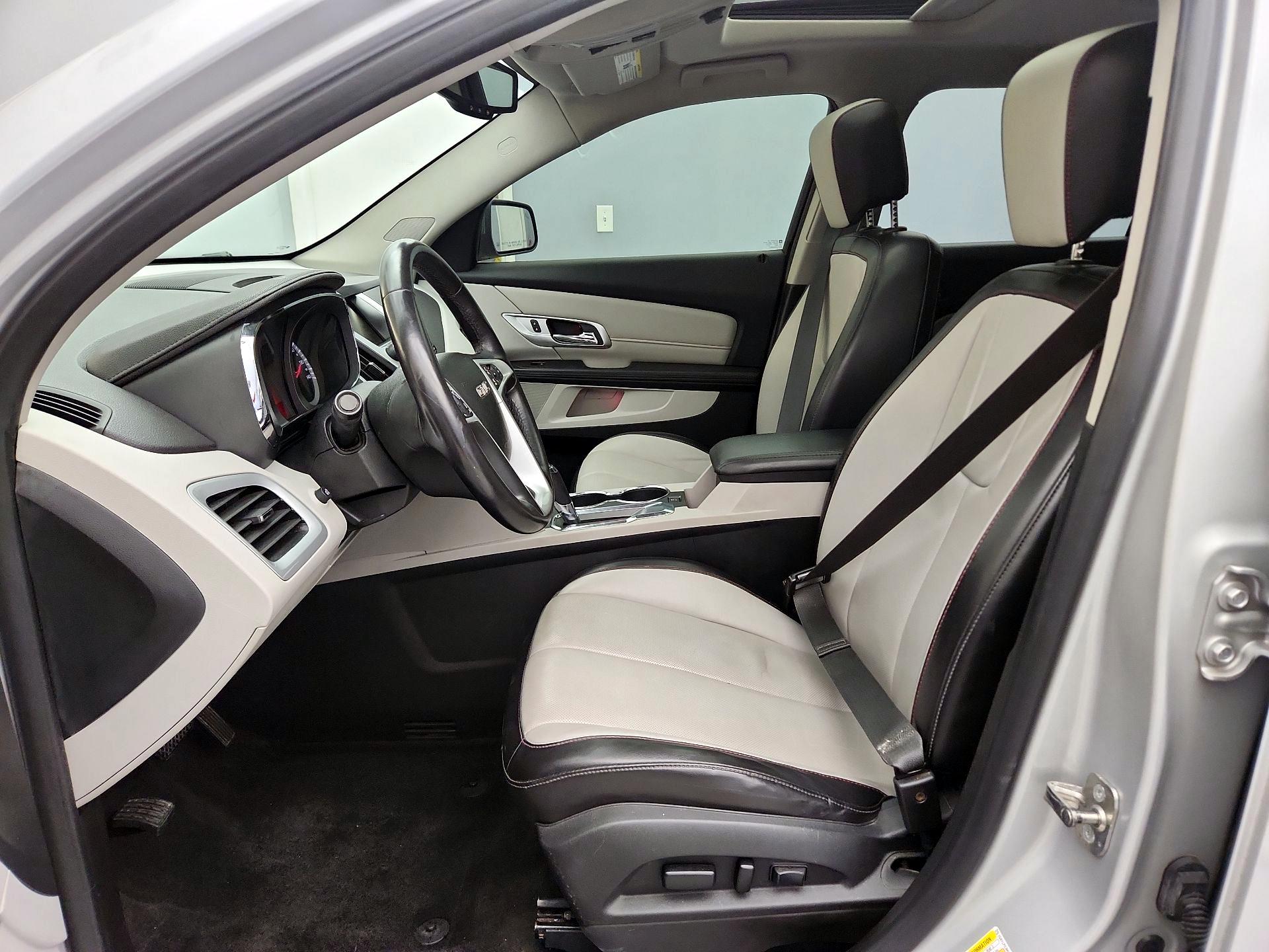 Thumbnail: 2016 GMC Terrain - 11