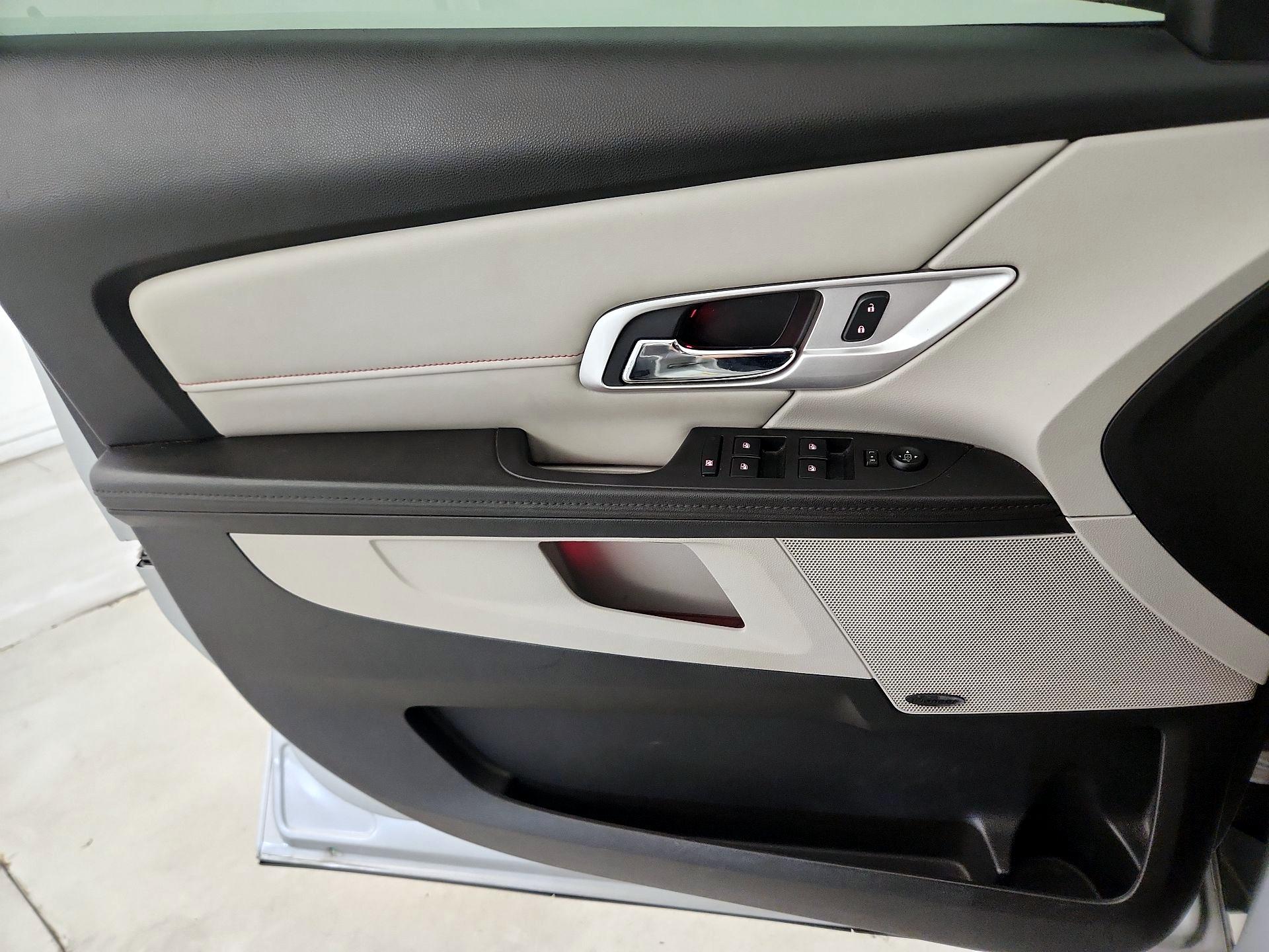 Thumbnail: 2016 GMC Terrain - 12