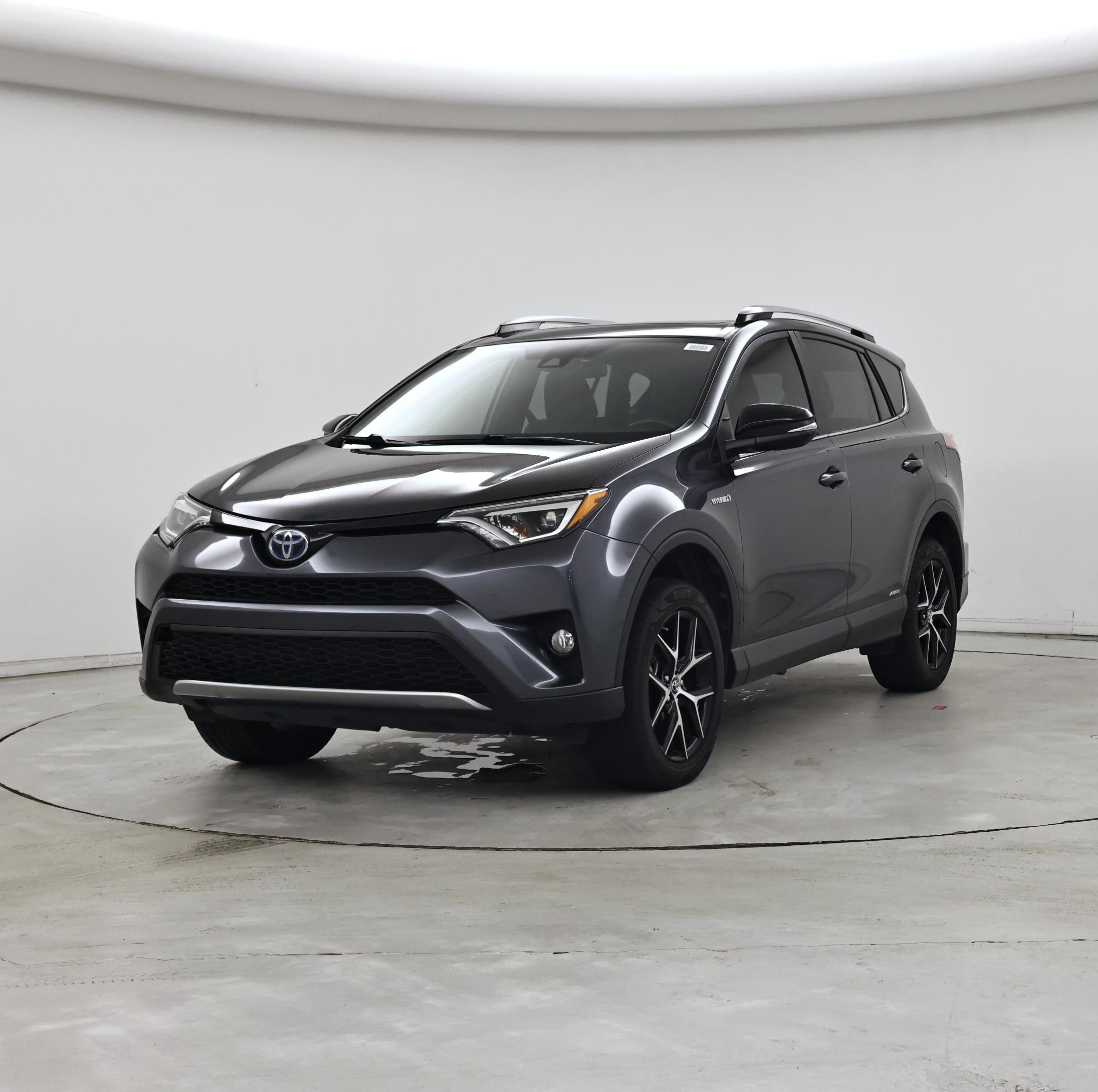 Thumbnail: 2018 Toyota RAV4 - 4