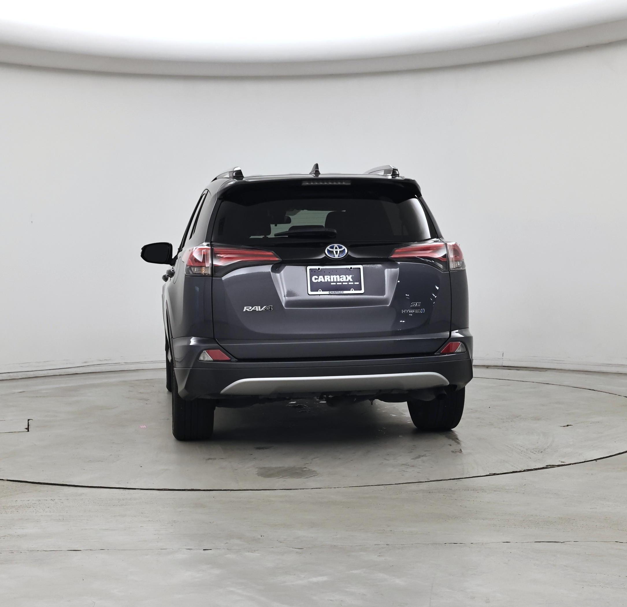 Thumbnail: 2018 Toyota RAV4 - 6