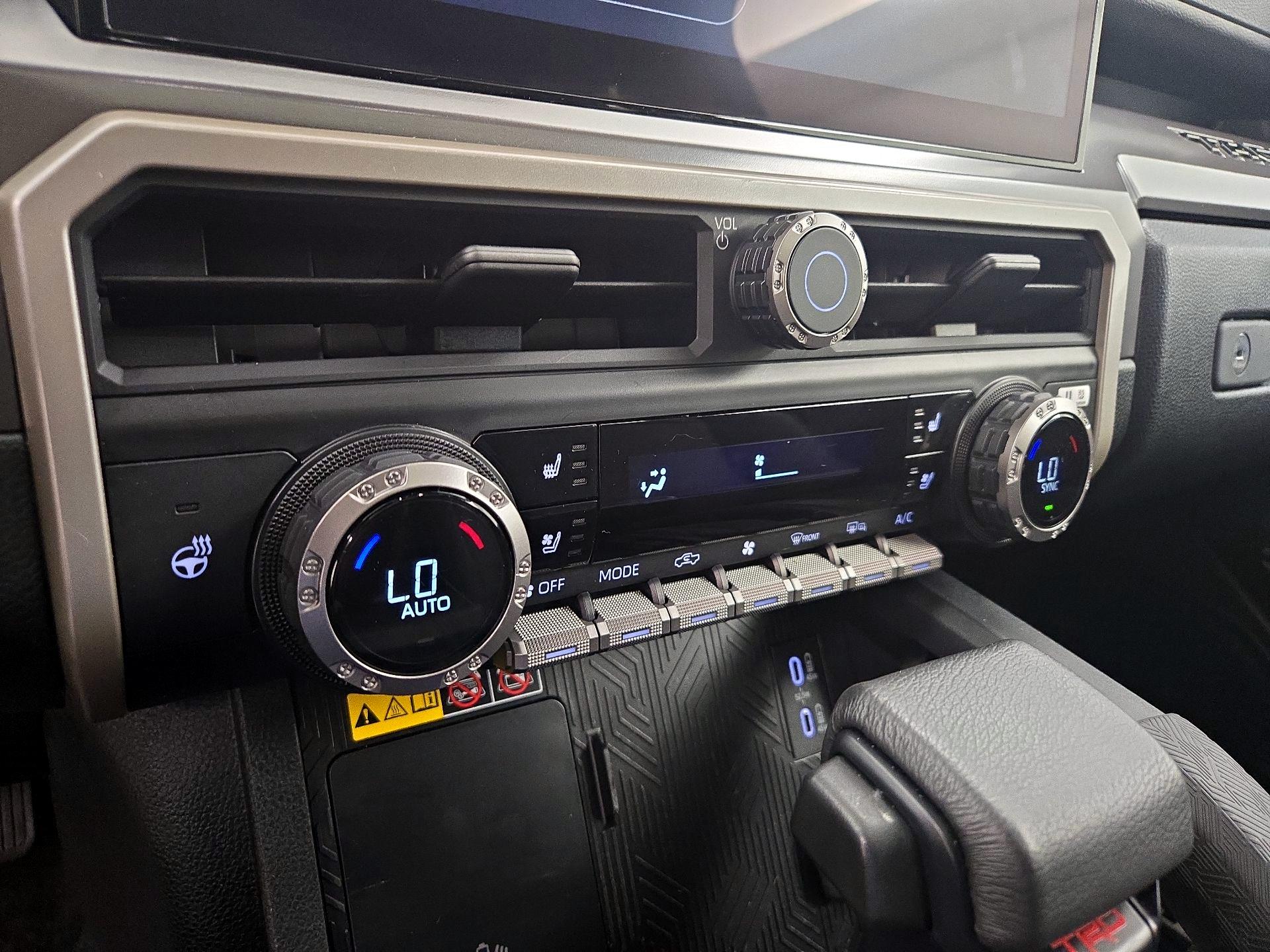 Thumbnail: 2024 Toyota Tacoma - 17