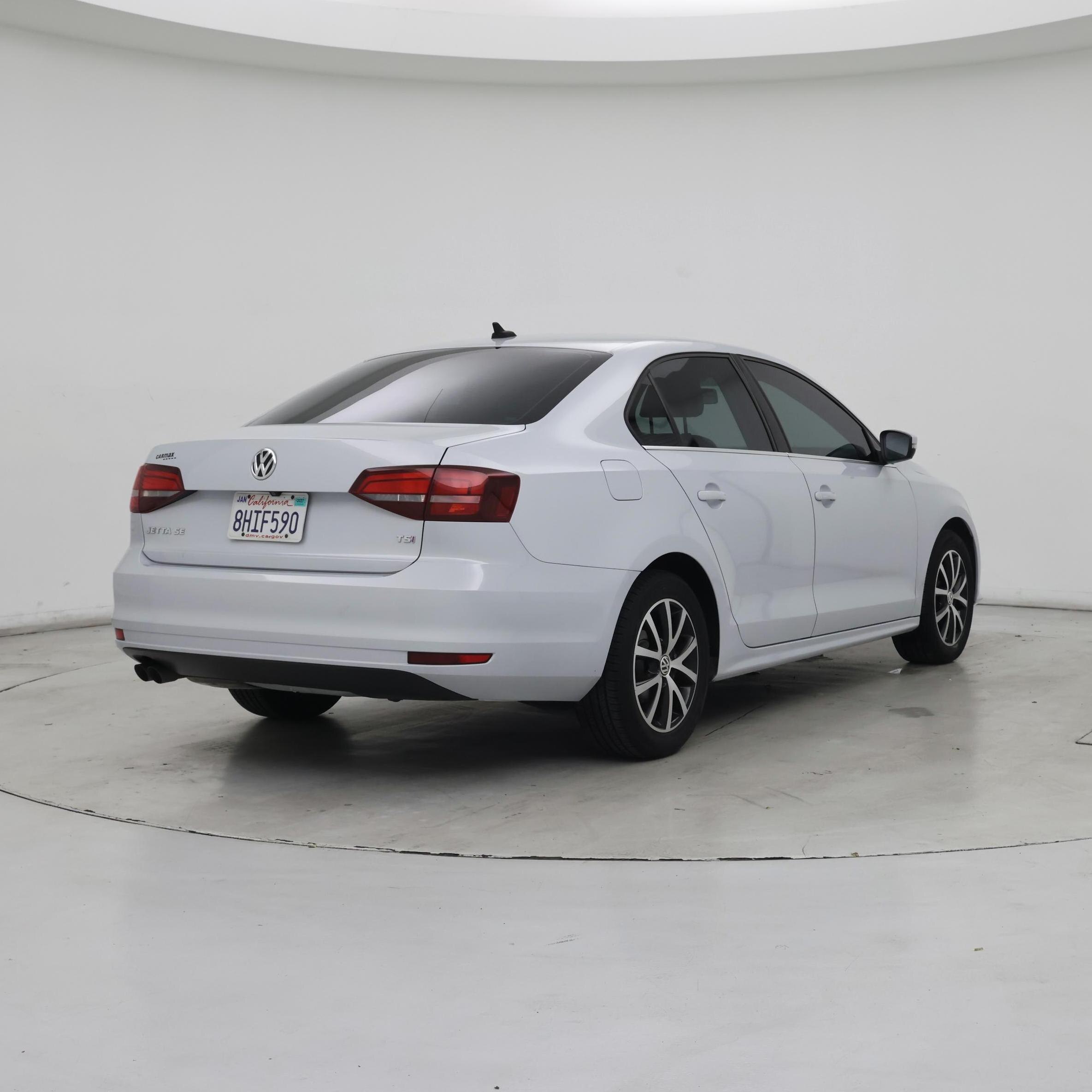 Thumbnail: 2017 Volkswagen Jetta - 8