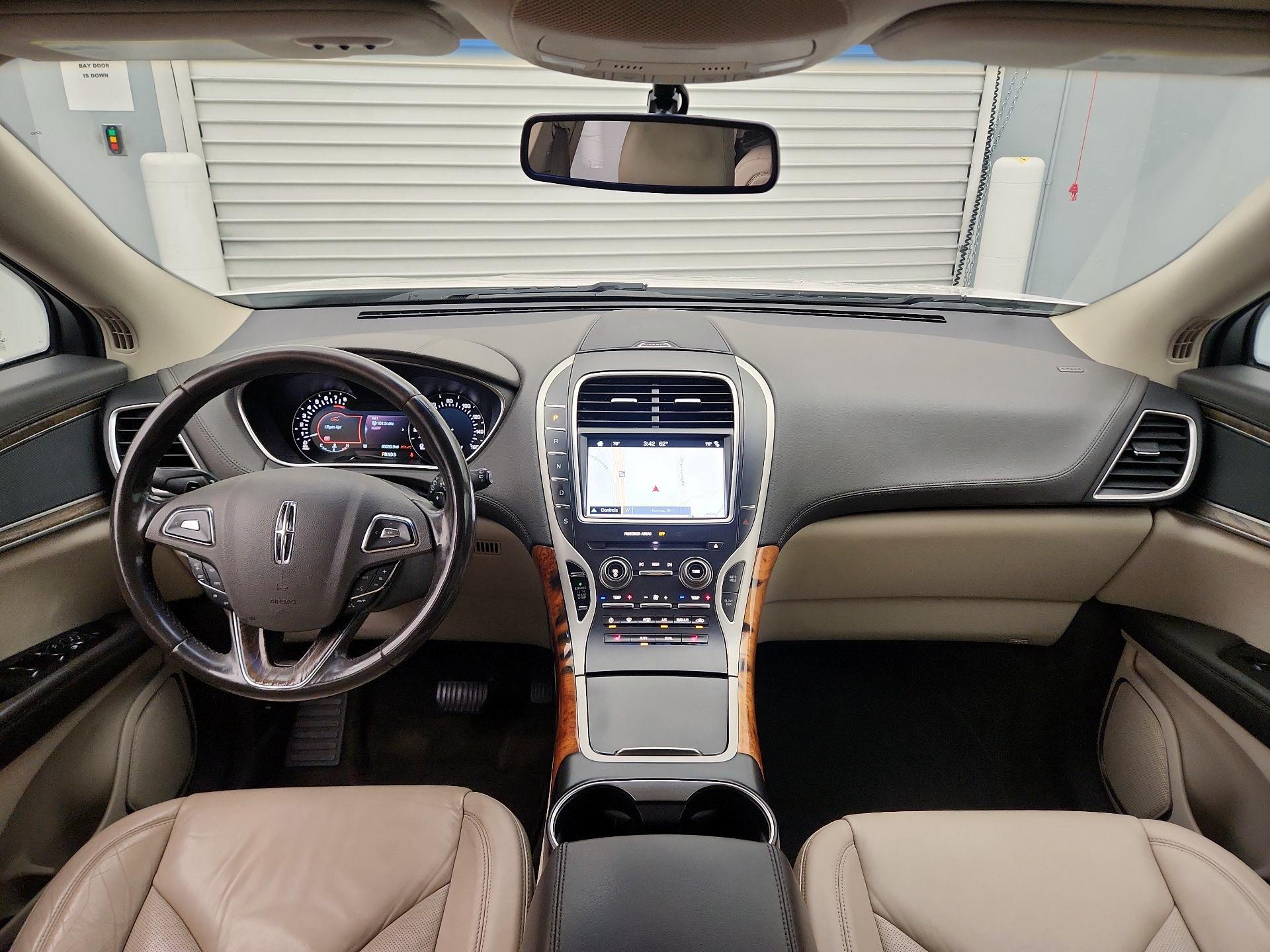 Thumbnail: 2016 Lincoln MKX - 9