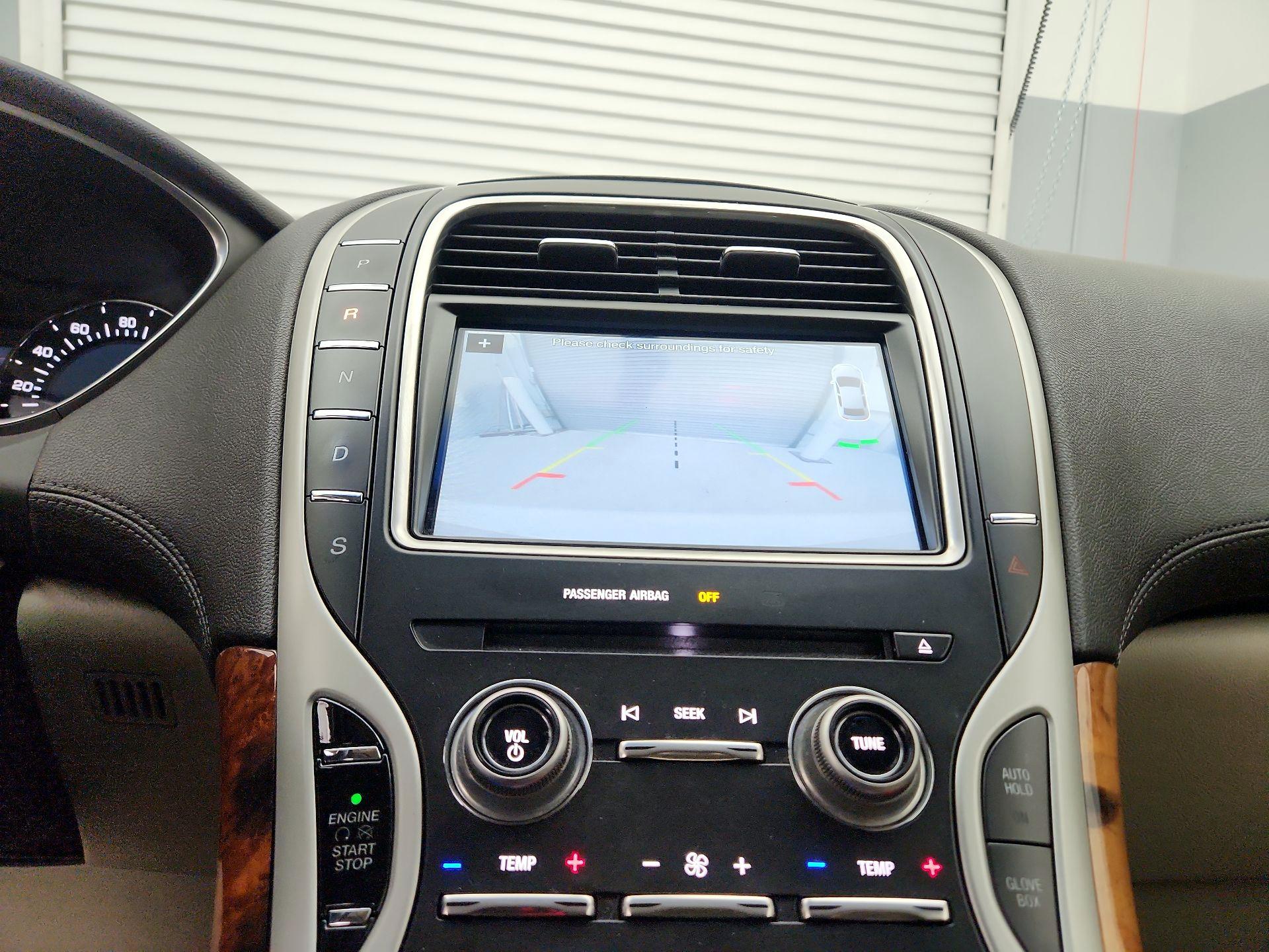 Thumbnail: 2016 Lincoln MKX - 15