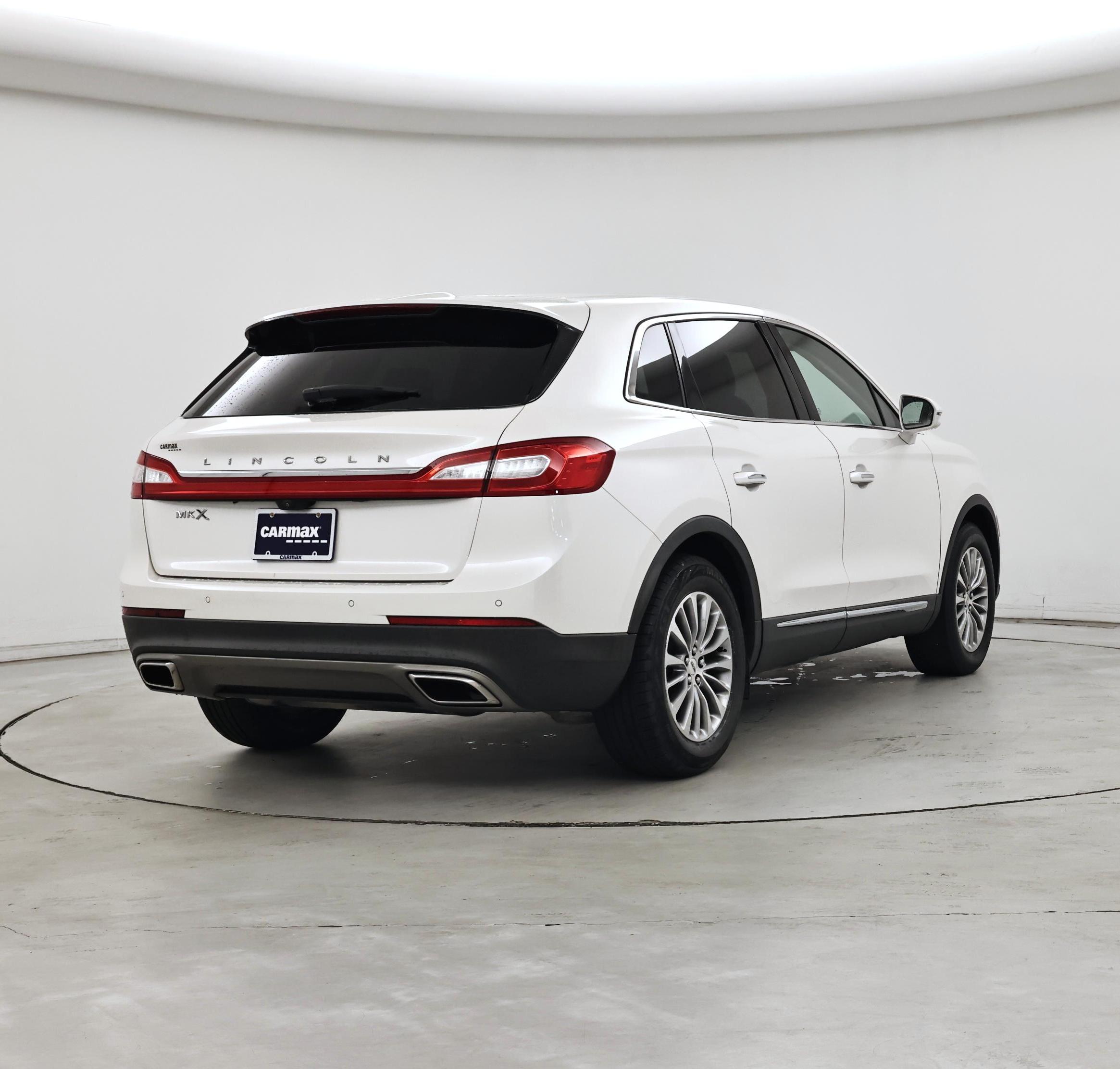 Thumbnail: 2016 Lincoln MKX - 8