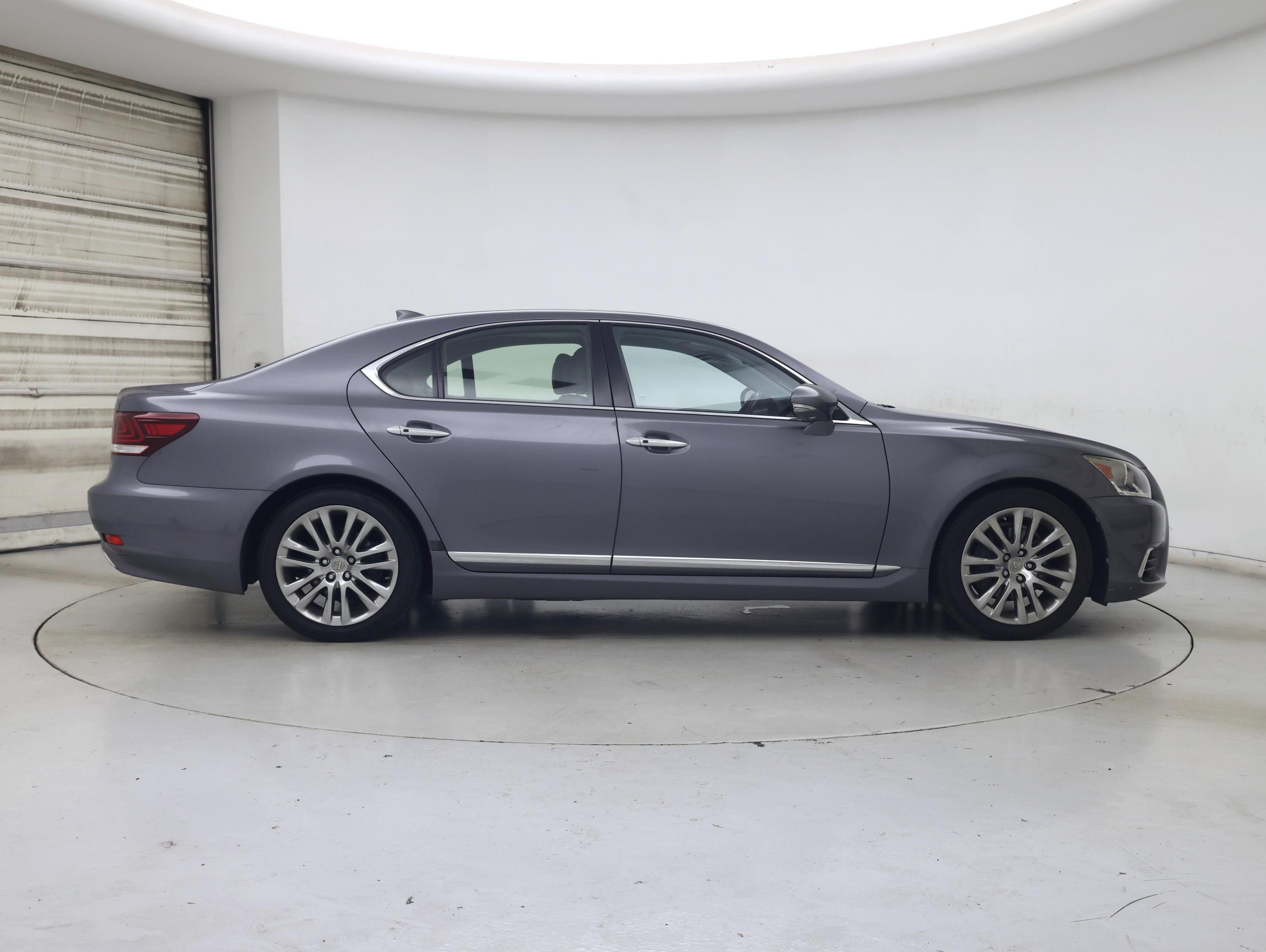 Thumbnail: 2015 Lexus LS - 7