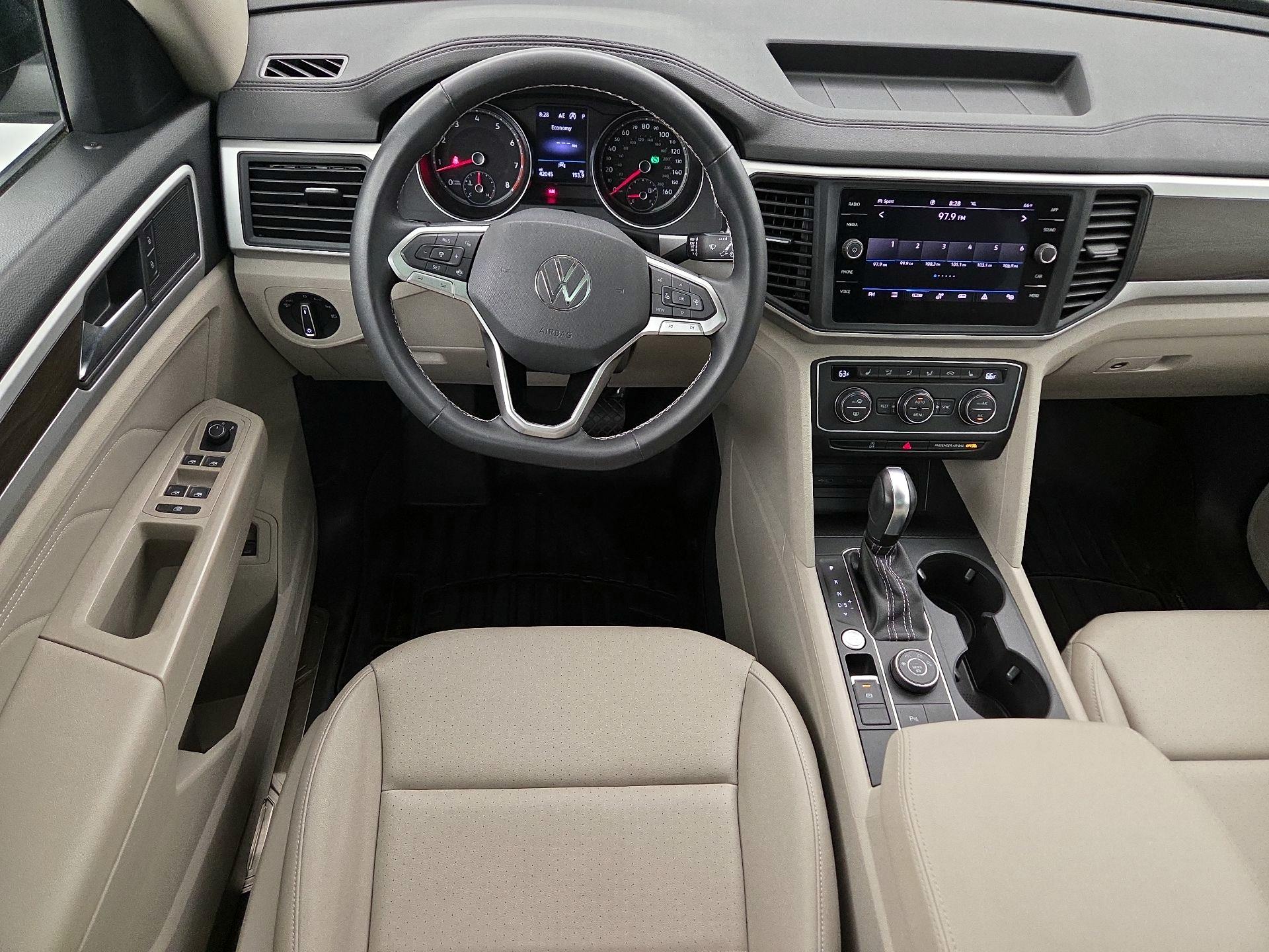 Thumbnail: 2021 Volkswagen Atlas - 10