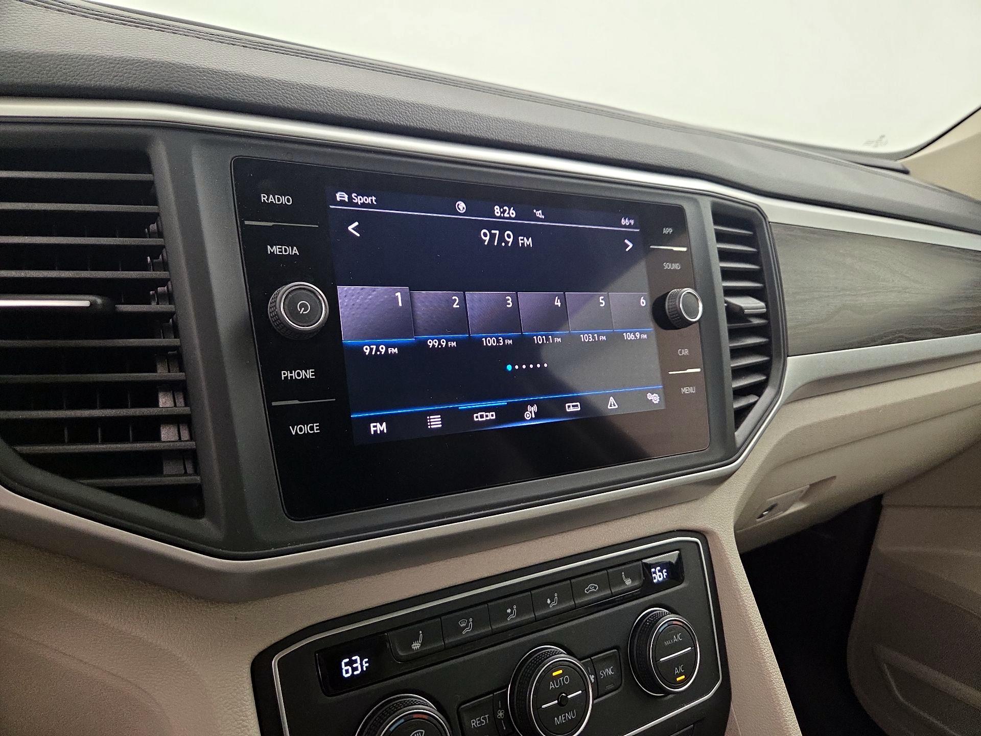 Thumbnail: 2021 Volkswagen Atlas - 15