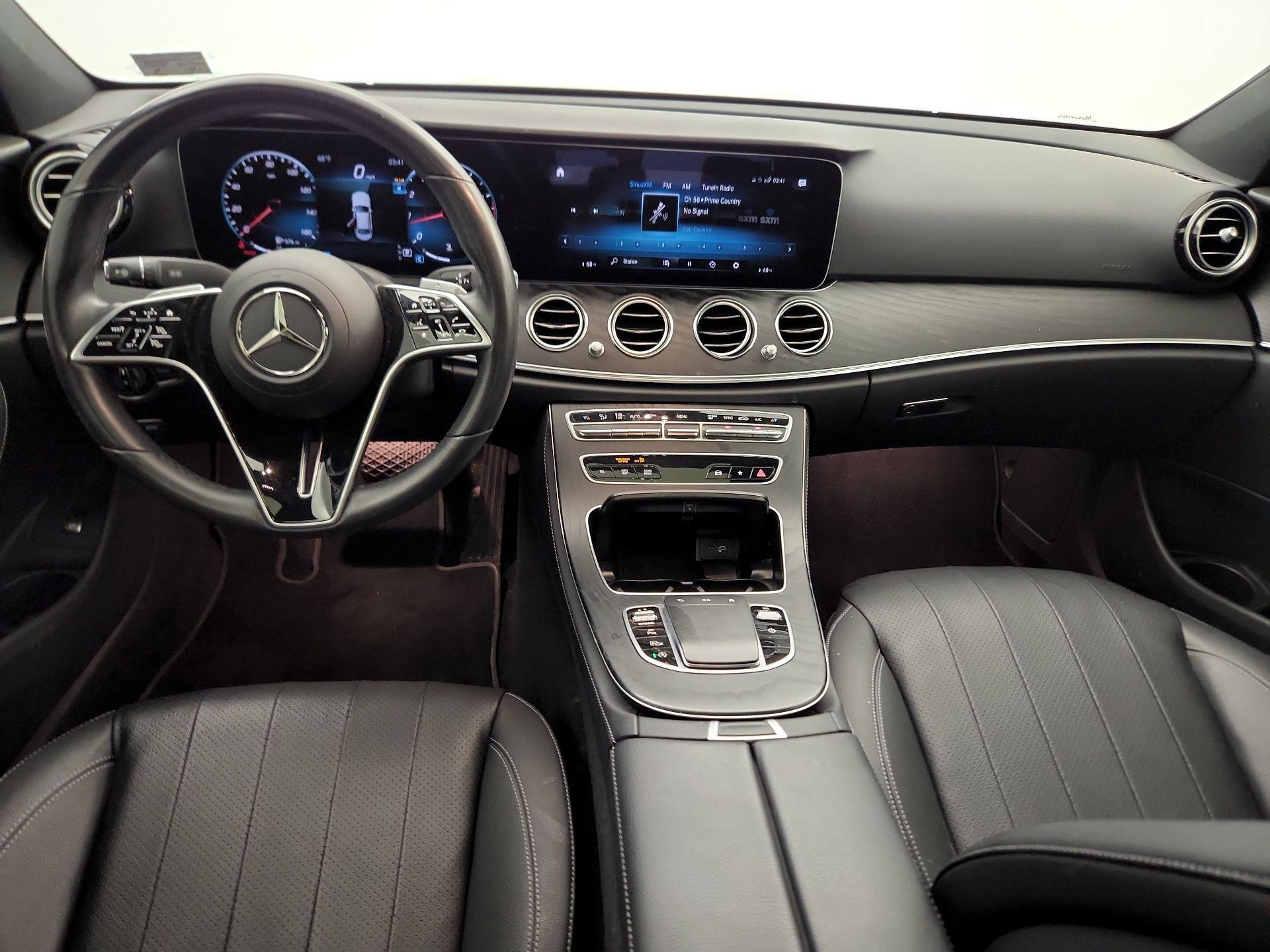 Thumbnail: 2023 Mercedes-Benz E-Class - 9
