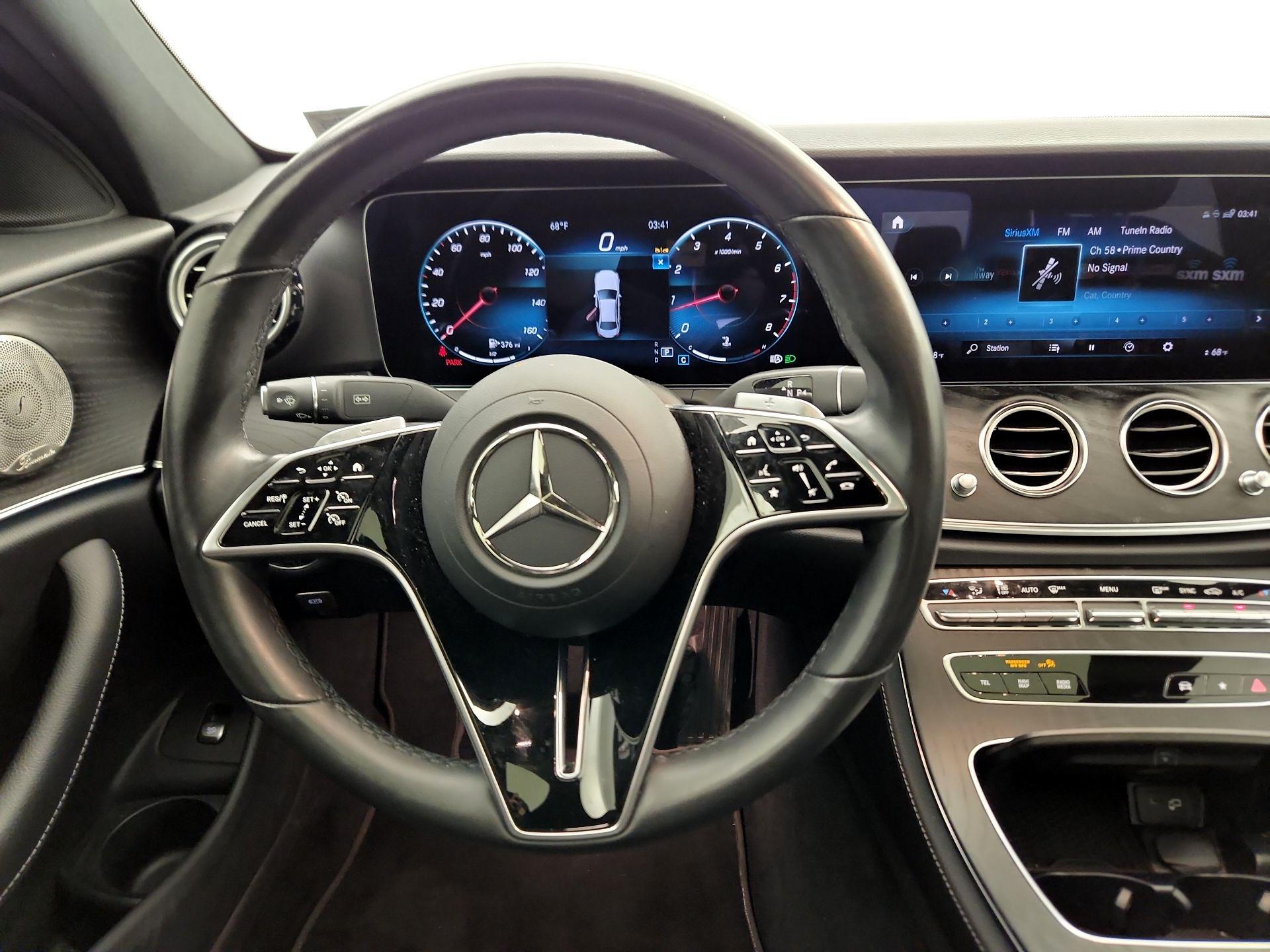Thumbnail: 2023 Mercedes-Benz E-Class - 10