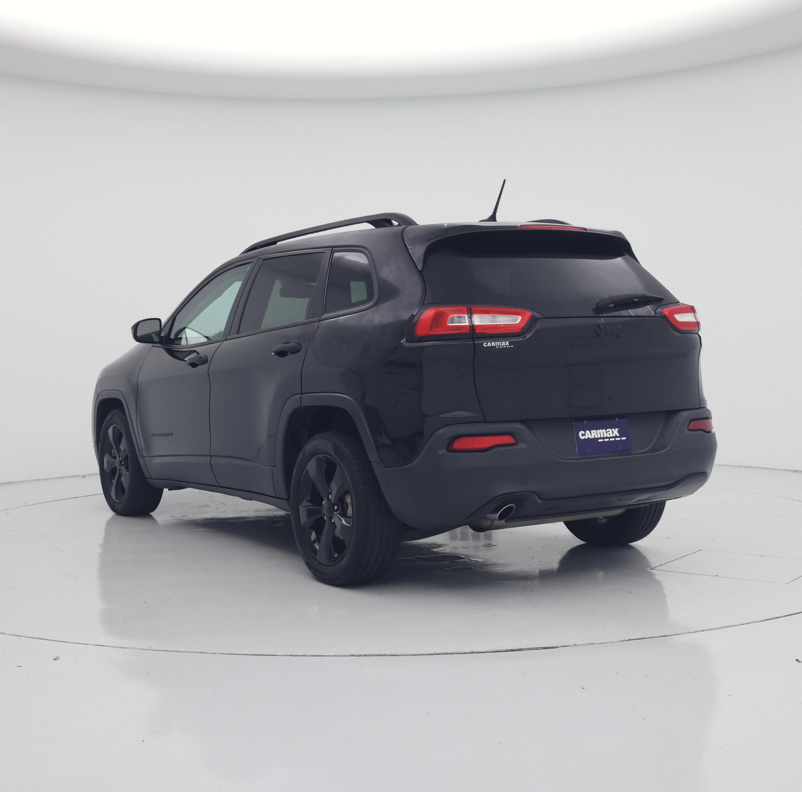 Thumbnail: 2017 Jeep Cherokee - 2